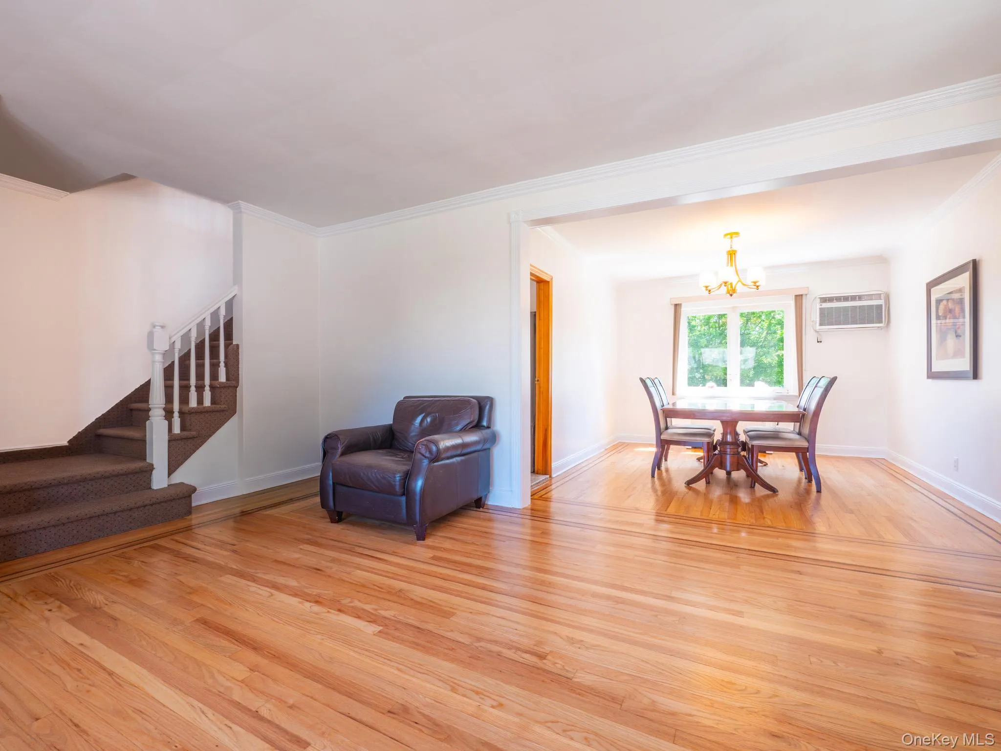 76-11 173rd Street, New York, NY, 3 Bedrooms Bedrooms, 7 Rooms Rooms,1 BathroomBathrooms,Residential,For Rent,173rd,0,1002907 76-11 173rd Street, New York, NY, 3 Bedrooms Bedrooms, 7 Rooms Rooms,1 BathroomBathrooms,Residential,For Rent,173rd,0,1002907