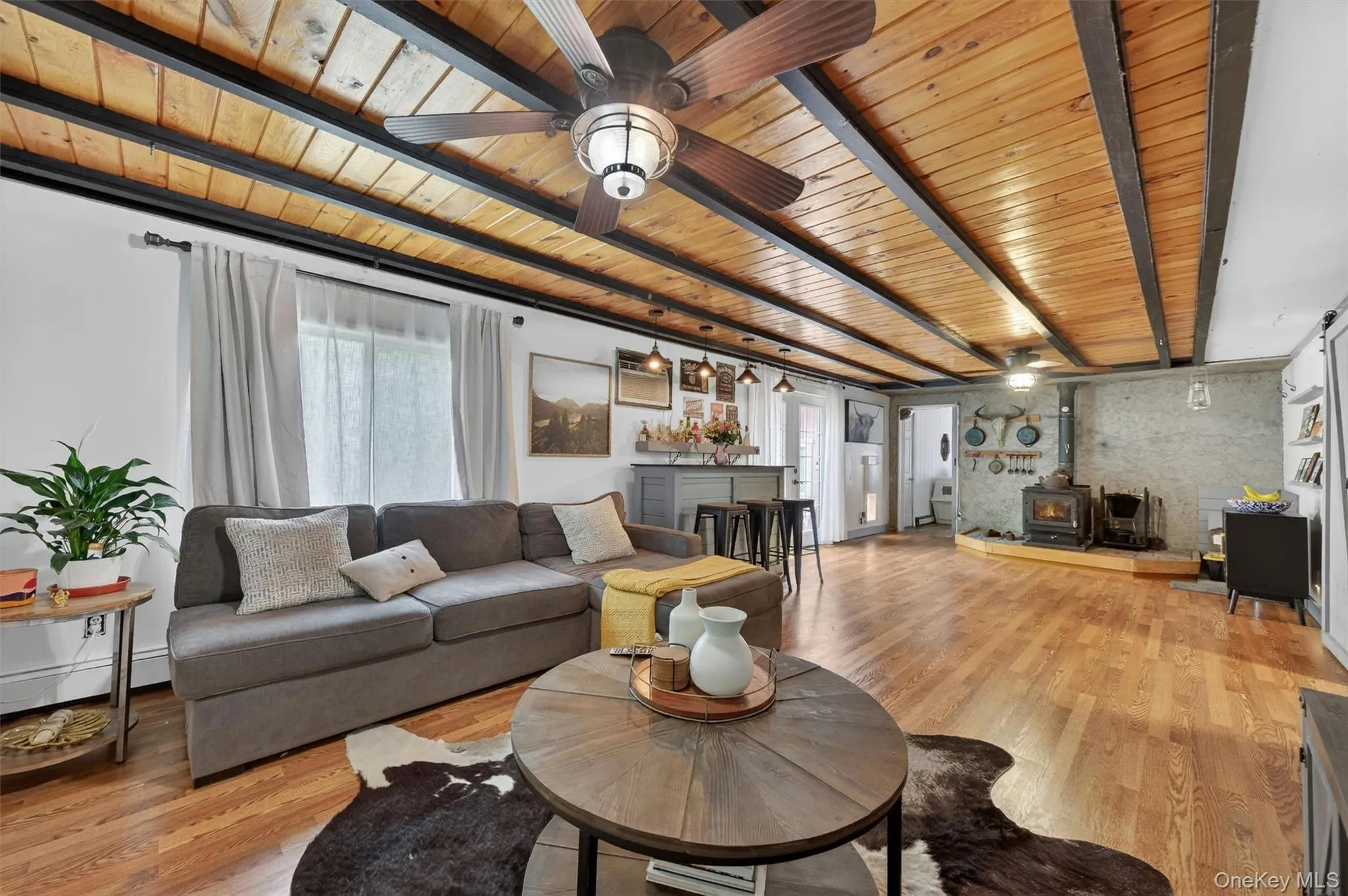 19 Victoria Drive, Newburgh (town), NY, 6 Bedrooms Bedrooms, 15 Rooms Rooms,3 BathroomsBathrooms,Residential,For Rent,Victoria,0,1002908 19 Victoria Drive, Newburgh (town), NY, 6 Bedrooms Bedrooms, 15 Rooms Rooms,3 BathroomsBathrooms,Residential,For Rent,Victoria,0,1002908