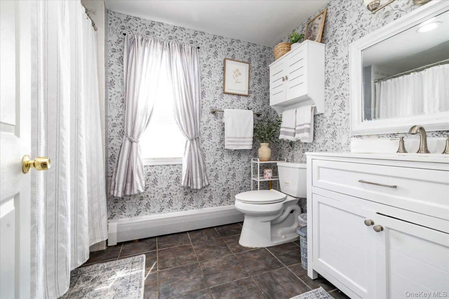 2015 Freeman Avenue, Hempstead, NY, 3 Bedrooms Bedrooms, 7 Rooms Rooms,1 BathroomBathrooms,Residential Sale,For Rent,Freeman,0,1002916 2015 Freeman Avenue, Hempstead, NY, 3 Bedrooms Bedrooms, 7 Rooms Rooms,1 BathroomBathrooms,Residential Sale,For Rent,Freeman,0,1002916