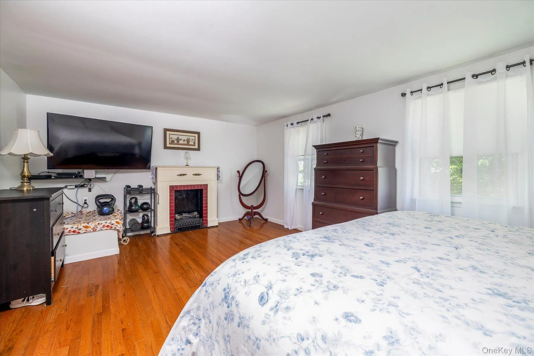 2015 Freeman Avenue, Hempstead, NY, 3 Bedrooms Bedrooms, 7 Rooms Rooms,1 BathroomBathrooms,Residential Sale,For Rent,Freeman,0,1002916 2015 Freeman Avenue, Hempstead, NY, 3 Bedrooms Bedrooms, 7 Rooms Rooms,1 BathroomBathrooms,Residential Sale,For Rent,Freeman,0,1002916