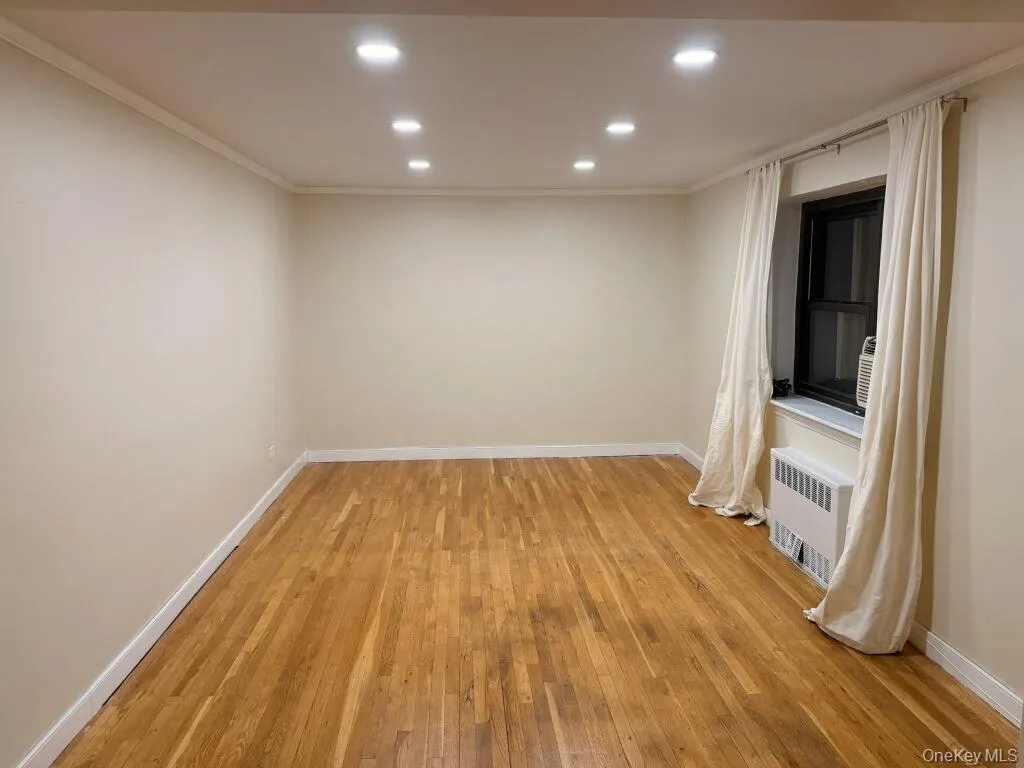 67th Rd 10245, New York, NY, 1 Bedroom Bedrooms, 3 Rooms Rooms,1 BathroomBathrooms,Residential Lease,For Rent,10245,0,1002919 67th Rd 10245, New York, NY, 1 Bedroom Bedrooms, 3 Rooms Rooms,1 BathroomBathrooms,Residential Lease,For Rent,10245,0,1002919