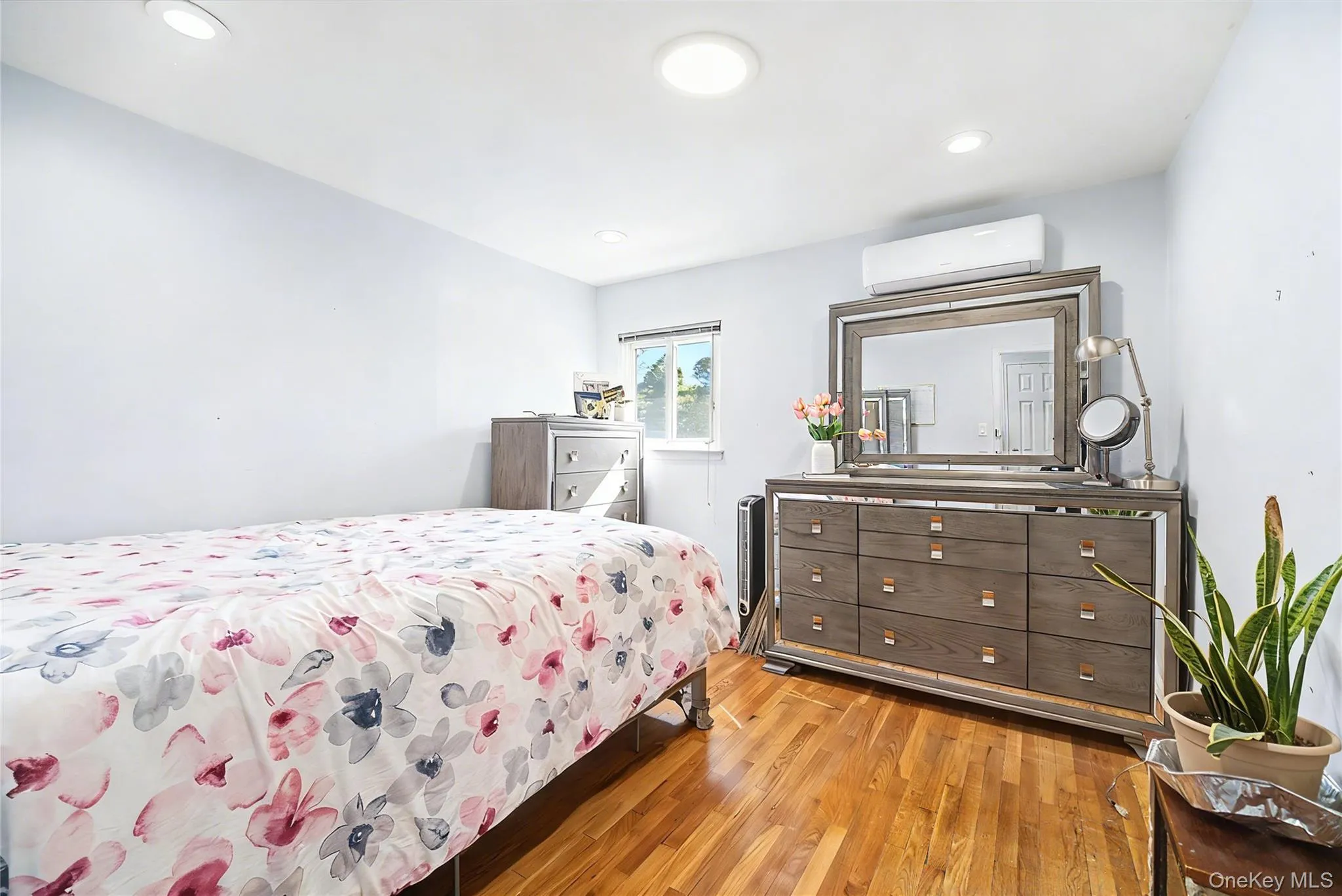 173 Marginal Road, Oyster Bay, NY, 5 Bedrooms Bedrooms, 13 Rooms Rooms,3 BathroomsBathrooms,Residential,For Rent,Marginal,0,1002920 173 Marginal Road, Oyster Bay, NY, 5 Bedrooms Bedrooms, 13 Rooms Rooms,3 BathroomsBathrooms,Residential,For Rent,Marginal,0,1002920