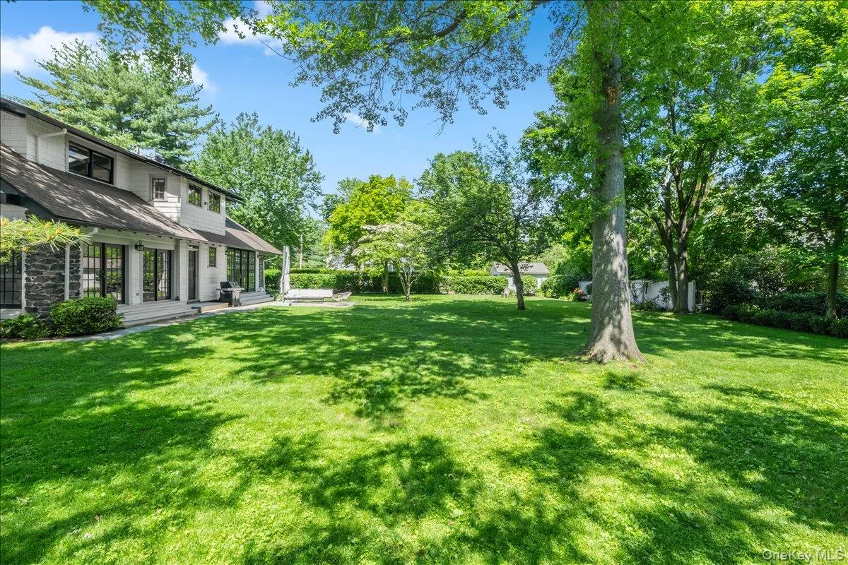 294 Weaver Street, Mamaroneck, NY, 4 Bedrooms Bedrooms, 11 Rooms Rooms,3 BathroomsBathrooms,Residential,For Rent,Weaver,0,1002921 294 Weaver Street, Mamaroneck, NY, 4 Bedrooms Bedrooms, 11 Rooms Rooms,3 BathroomsBathrooms,Residential,For Rent,Weaver,0,1002921
