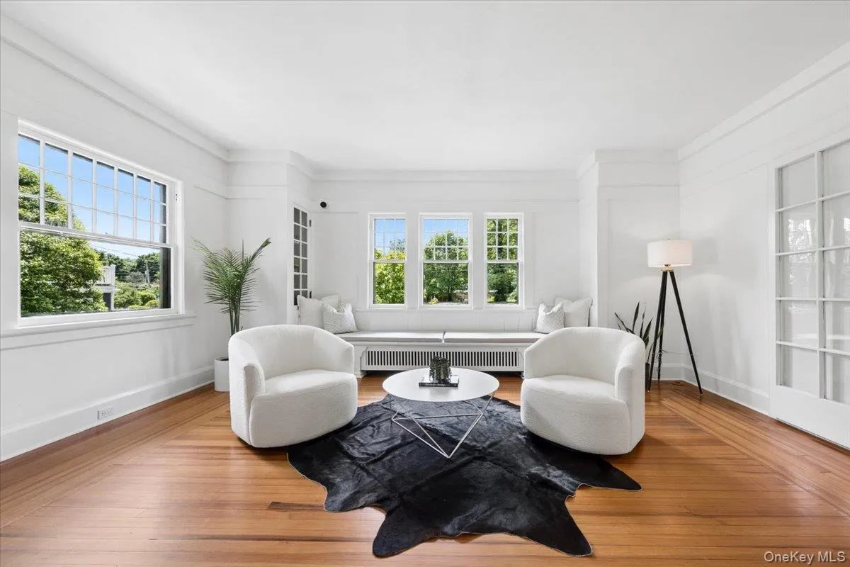 294 Weaver Street, Mamaroneck, NY, 4 Bedrooms Bedrooms, 11 Rooms Rooms,3 BathroomsBathrooms,Residential,For Rent,Weaver,0,1002921 294 Weaver Street, Mamaroneck, NY, 4 Bedrooms Bedrooms, 11 Rooms Rooms,3 BathroomsBathrooms,Residential,For Rent,Weaver,0,1002921