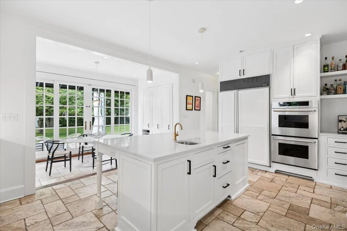 294 Weaver Street, Mamaroneck, NY, 4 Bedrooms Bedrooms, 11 Rooms Rooms,3 BathroomsBathrooms,Residential,For Rent,Weaver,0,1002921 294 Weaver Street, Mamaroneck, NY, 4 Bedrooms Bedrooms, 11 Rooms Rooms,3 BathroomsBathrooms,Residential,For Rent,Weaver,0,1002921