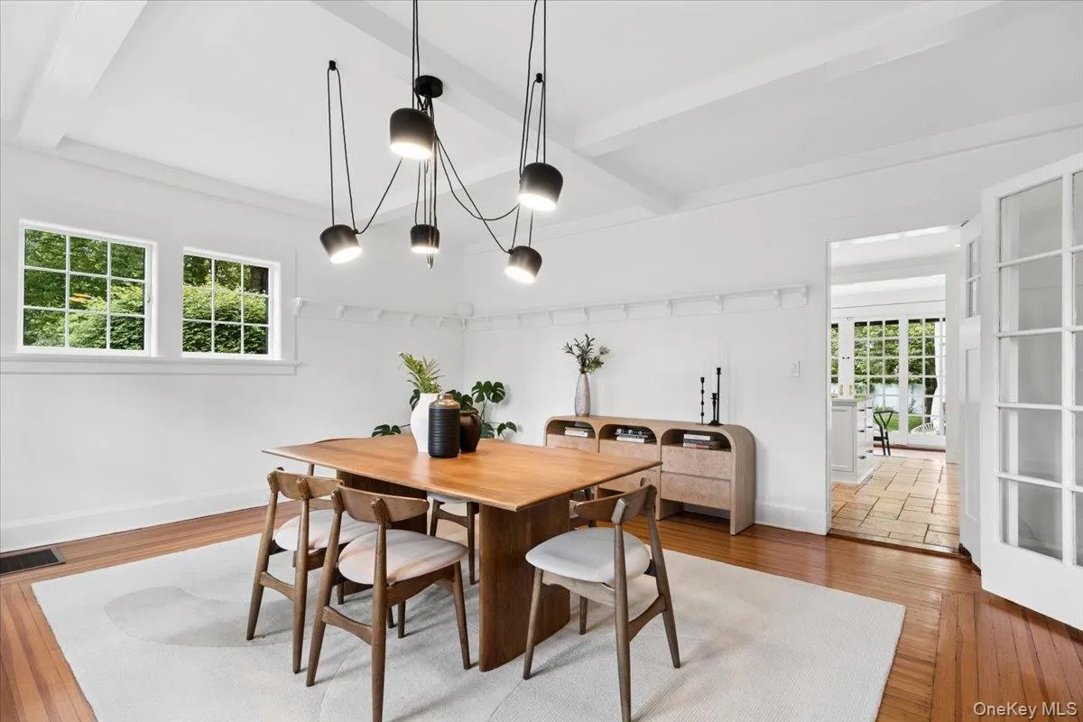 294 Weaver Street, Mamaroneck, NY, 4 Bedrooms Bedrooms, 11 Rooms Rooms,3 BathroomsBathrooms,Residential,For Rent,Weaver,0,1002921 294 Weaver Street, Mamaroneck, NY, 4 Bedrooms Bedrooms, 11 Rooms Rooms,3 BathroomsBathrooms,Residential,For Rent,Weaver,0,1002921