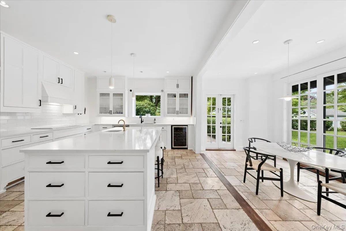 294 Weaver Street, Mamaroneck, NY, 4 Bedrooms Bedrooms, 11 Rooms Rooms,3 BathroomsBathrooms,Residential,For Rent,Weaver,0,1002921 294 Weaver Street, Mamaroneck, NY, 4 Bedrooms Bedrooms, 11 Rooms Rooms,3 BathroomsBathrooms,Residential,For Rent,Weaver,0,1002921