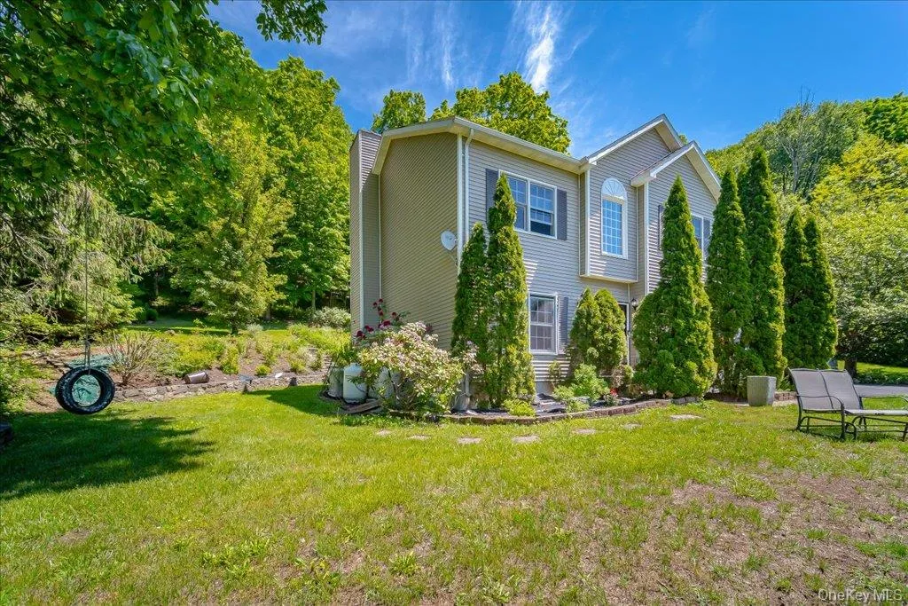 104 Wiccopee Road, Putnam Valley, NY, 3 Bedrooms Bedrooms, 10 Rooms Rooms,2 BathroomsBathrooms,Residential,For Rent,Wiccopee,0,1002930 104 Wiccopee Road, Putnam Valley, NY, 3 Bedrooms Bedrooms, 10 Rooms Rooms,2 BathroomsBathrooms,Residential,For Rent,Wiccopee,0,1002930