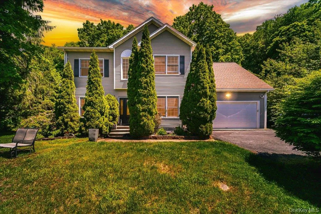 104 Wiccopee Road, Putnam Valley, NY, 3 Bedrooms Bedrooms, 10 Rooms Rooms,2 BathroomsBathrooms,Residential,For Rent,Wiccopee,0,1002930 104 Wiccopee Road, Putnam Valley, NY, 3 Bedrooms Bedrooms, 10 Rooms Rooms,2 BathroomsBathrooms,Residential,For Rent,Wiccopee,0,1002930