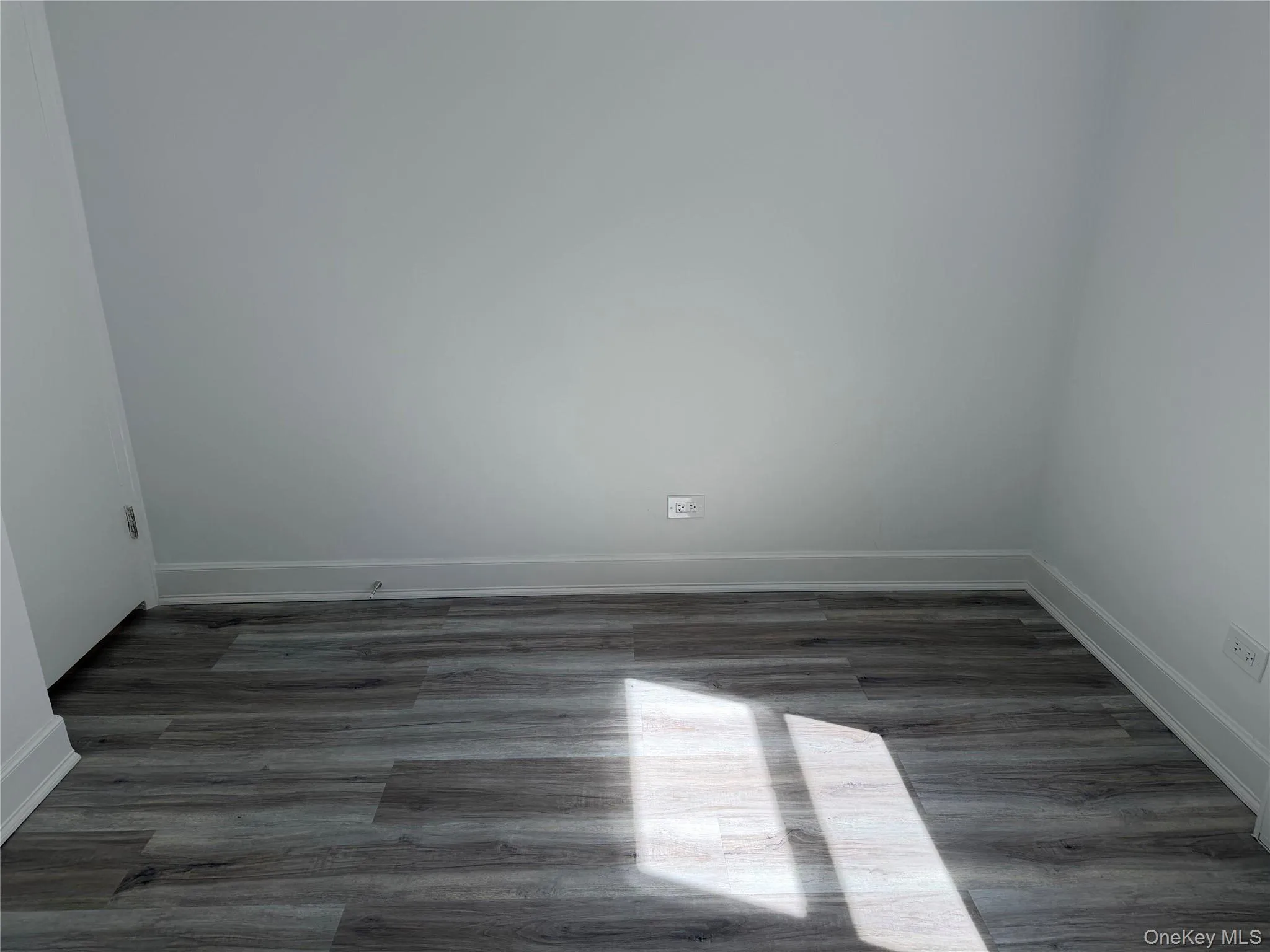 120 Hartsdale Avenue, Greenburgh, NY, 1 Bedroom Bedrooms, 4 Rooms Rooms,1 BathroomBathrooms,Residential,For Rent,Hartsdale,0,1002931 120 Hartsdale Avenue, Greenburgh, NY, 1 Bedroom Bedrooms, 4 Rooms Rooms,1 BathroomBathrooms,Residential,For Rent,Hartsdale,0,1002931