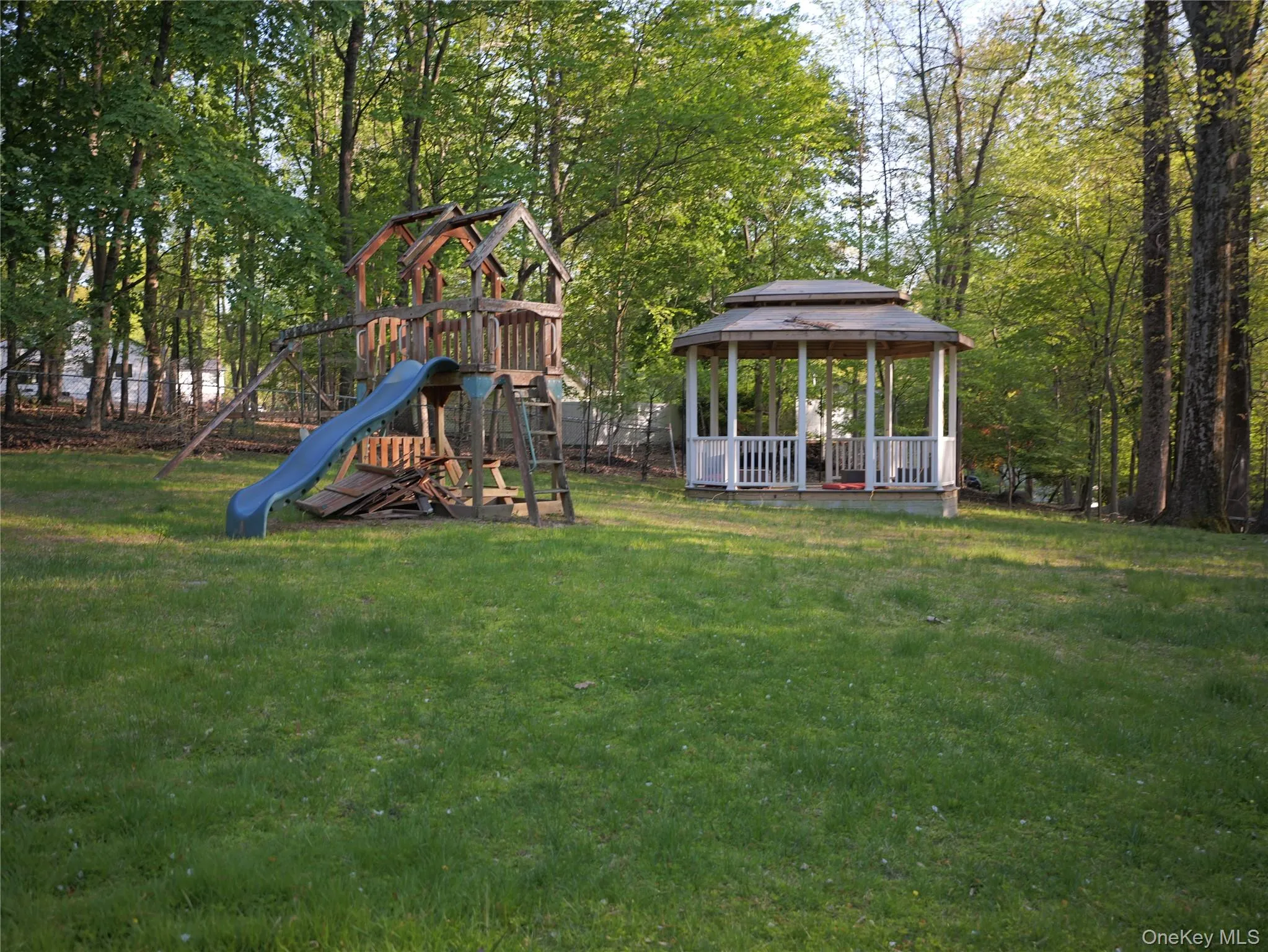 31 Dawn Lane, Ramapo, NY, 5 Bedrooms Bedrooms, 9 Rooms Rooms,2 BathroomsBathrooms,Residential Sale,For Rent,Dawn,0,1002935 31 Dawn Lane, Ramapo, NY, 5 Bedrooms Bedrooms, 9 Rooms Rooms,2 BathroomsBathrooms,Residential Sale,For Rent,Dawn,0,1002935