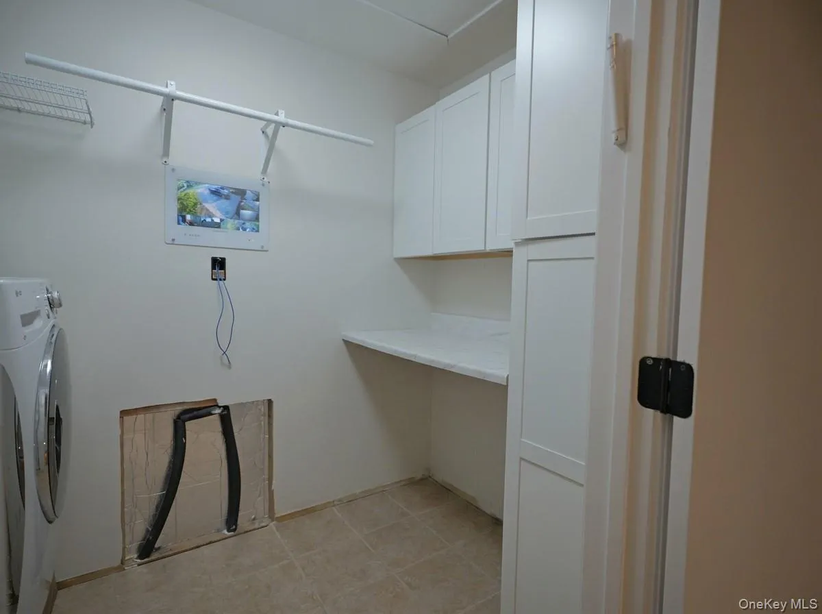 31 Dawn Lane, Ramapo, NY, 5 Bedrooms Bedrooms, 9 Rooms Rooms,2 BathroomsBathrooms,Residential Sale,For Rent,Dawn,0,1002935 31 Dawn Lane, Ramapo, NY, 5 Bedrooms Bedrooms, 9 Rooms Rooms,2 BathroomsBathrooms,Residential Sale,For Rent,Dawn,0,1002935