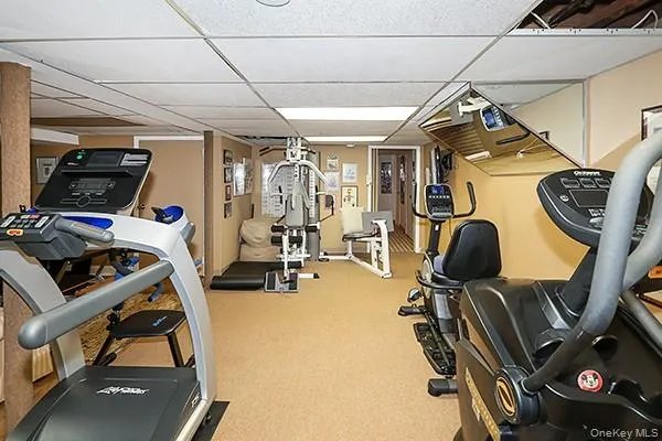 32 Randy Lane, Oyster Bay, NY, 3 Bedrooms Bedrooms, 7 Rooms Rooms,2 BathroomsBathrooms,Residential Lease,For Rent,Randy,0,1002936 32 Randy Lane, Oyster Bay, NY, 3 Bedrooms Bedrooms, 7 Rooms Rooms,2 BathroomsBathrooms,Residential Lease,For Rent,Randy,0,1002936