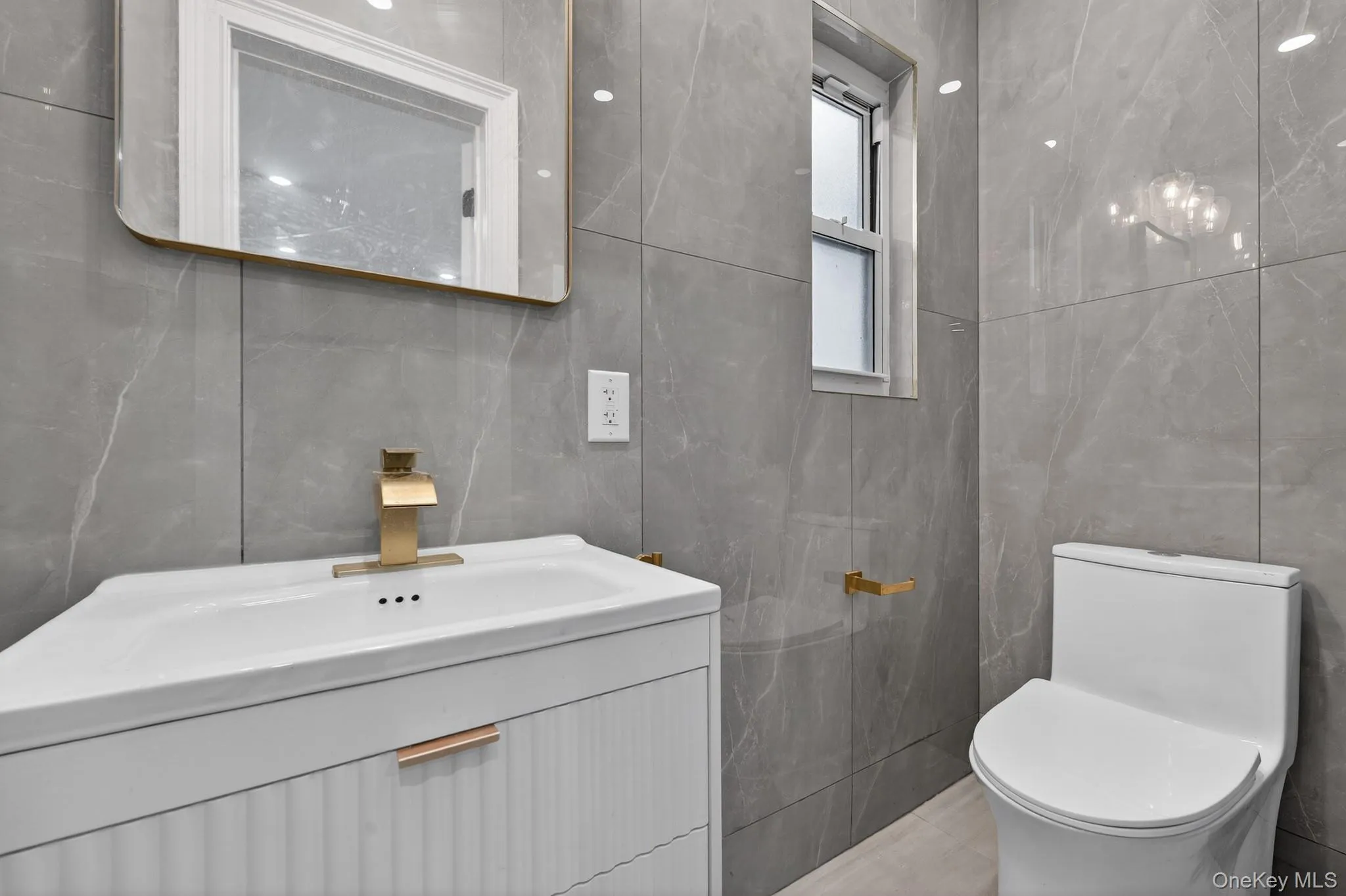 4058 Murdock Avenue, New York, NY, 3 Bedrooms Bedrooms, 12 Rooms Rooms,2 BathroomsBathrooms,Residential,For Rent,Murdock,0,1002937 4058 Murdock Avenue, New York, NY, 3 Bedrooms Bedrooms, 12 Rooms Rooms,2 BathroomsBathrooms,Residential,For Rent,Murdock,0,1002937