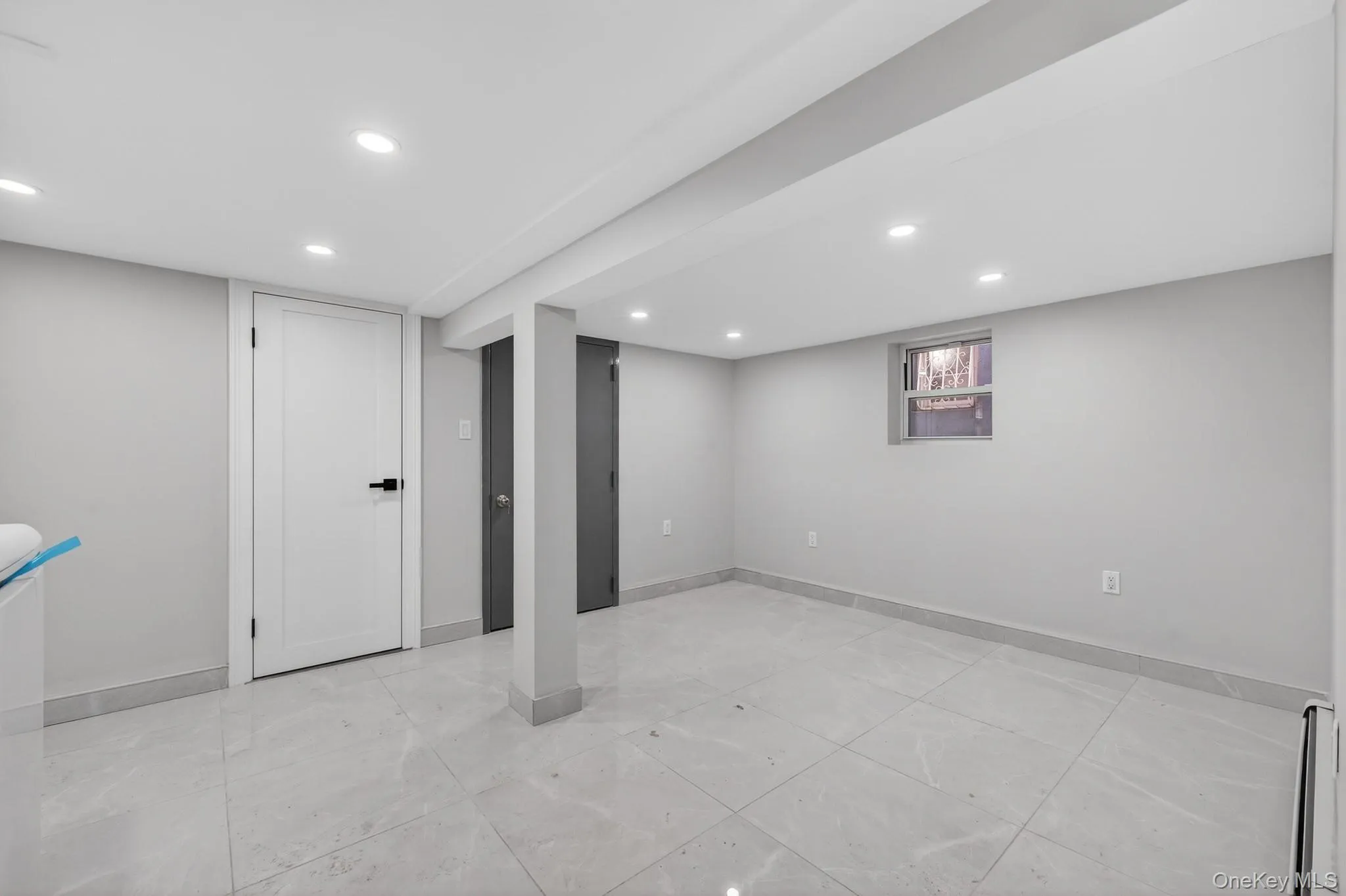4058 Murdock Avenue, New York, NY, 3 Bedrooms Bedrooms, 12 Rooms Rooms,2 BathroomsBathrooms,Residential,For Rent,Murdock,0,1002937 4058 Murdock Avenue, New York, NY, 3 Bedrooms Bedrooms, 12 Rooms Rooms,2 BathroomsBathrooms,Residential,For Rent,Murdock,0,1002937