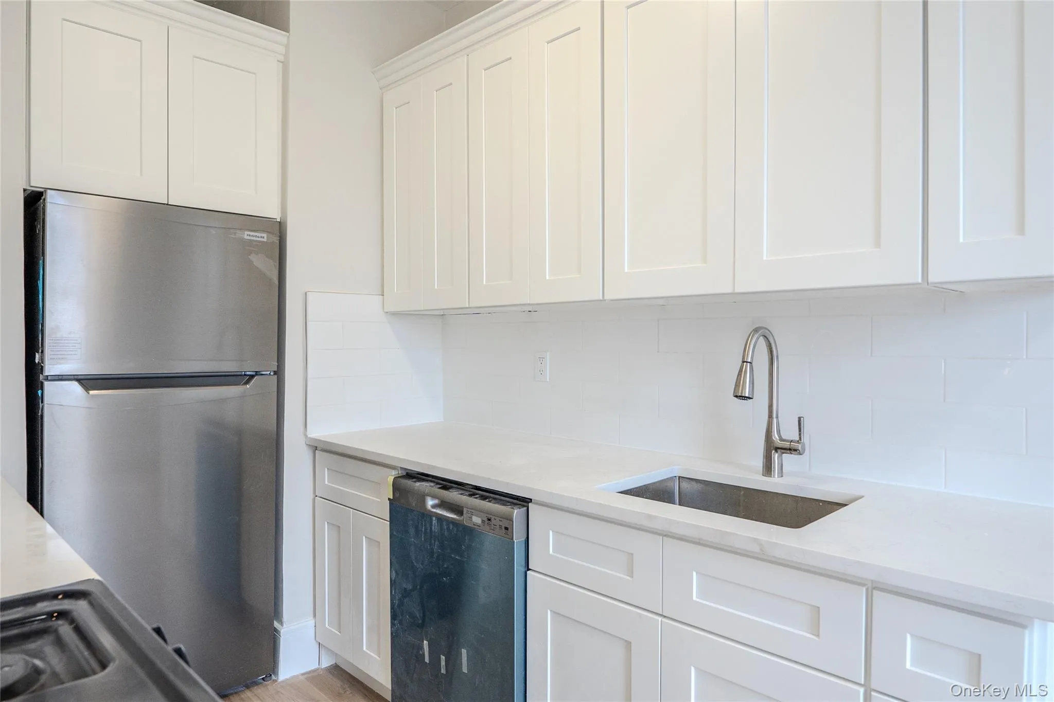 155-17 Sanford Avenue, New York, NY, 2 Bedrooms Bedrooms, 5 Rooms Rooms,1 BathroomBathrooms,Residential,For Rent,Sanford,0,1002941 155-17 Sanford Avenue, New York, NY, 2 Bedrooms Bedrooms, 5 Rooms Rooms,1 BathroomBathrooms,Residential,For Rent,Sanford,0,1002941