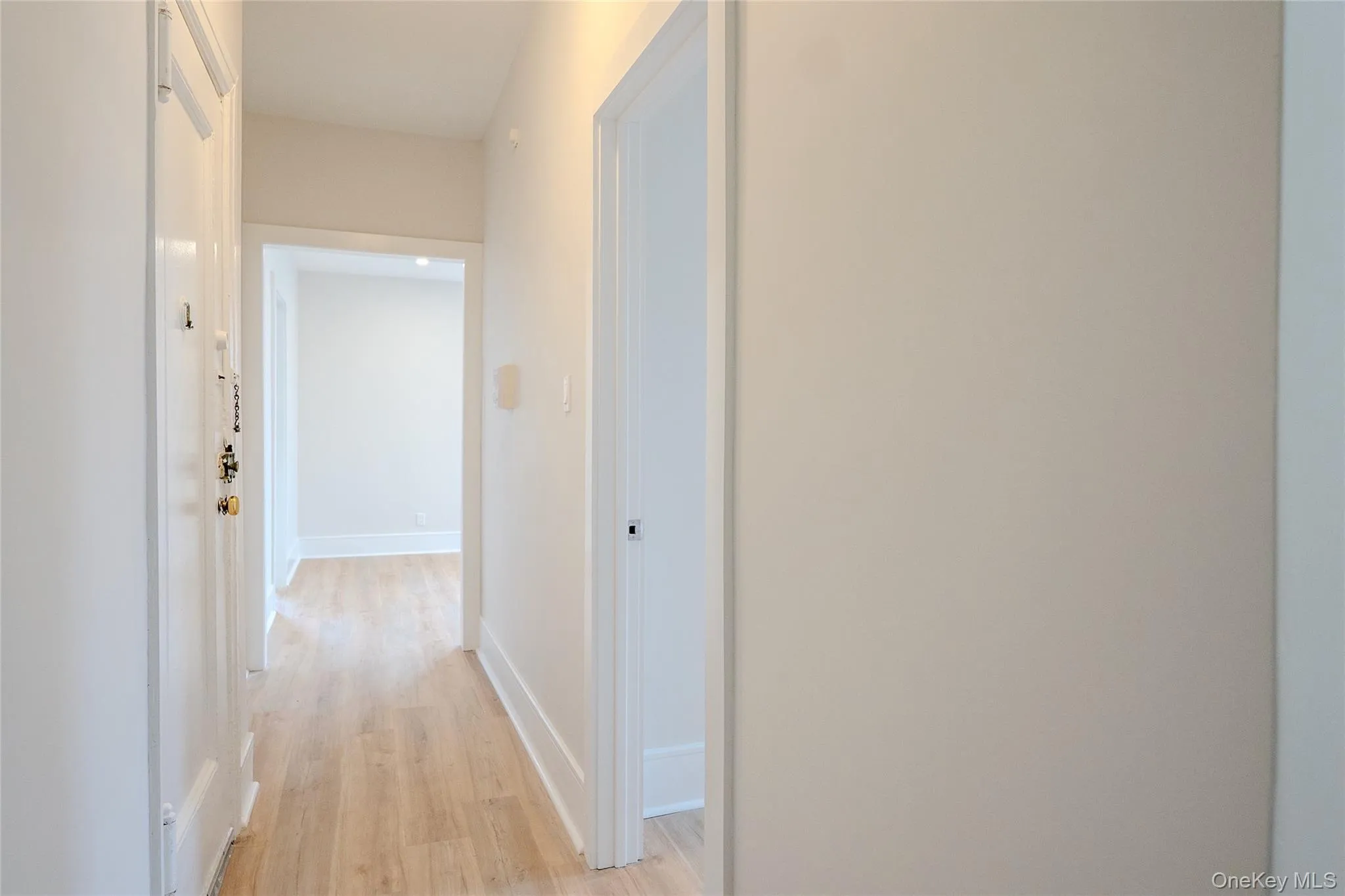 155-17 Sanford Avenue, New York, NY, 2 Bedrooms Bedrooms, 5 Rooms Rooms,1 BathroomBathrooms,Residential,For Rent,Sanford,0,1002941 155-17 Sanford Avenue, New York, NY, 2 Bedrooms Bedrooms, 5 Rooms Rooms,1 BathroomBathrooms,Residential,For Rent,Sanford,0,1002941