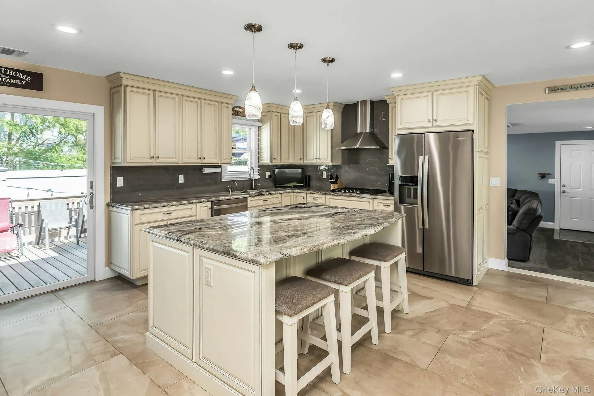 2 Vermont Street, Babylon, NY, 4 Bedrooms Bedrooms, 9 Rooms Rooms,2 BathroomsBathrooms,Residential,For Rent,Vermont,0,1002943 2 Vermont Street, Babylon, NY, 4 Bedrooms Bedrooms, 9 Rooms Rooms,2 BathroomsBathrooms,Residential,For Rent,Vermont,0,1002943