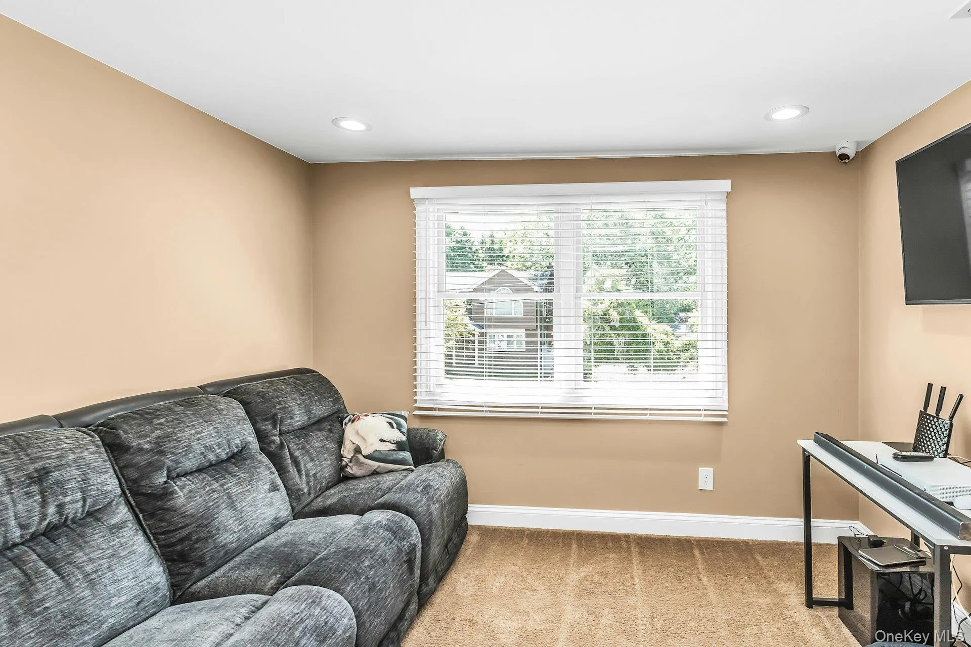 2 Vermont Street, Babylon, NY, 4 Bedrooms Bedrooms, 9 Rooms Rooms,2 BathroomsBathrooms,Residential,For Rent,Vermont,0,1002943 2 Vermont Street, Babylon, NY, 4 Bedrooms Bedrooms, 9 Rooms Rooms,2 BathroomsBathrooms,Residential,For Rent,Vermont,0,1002943