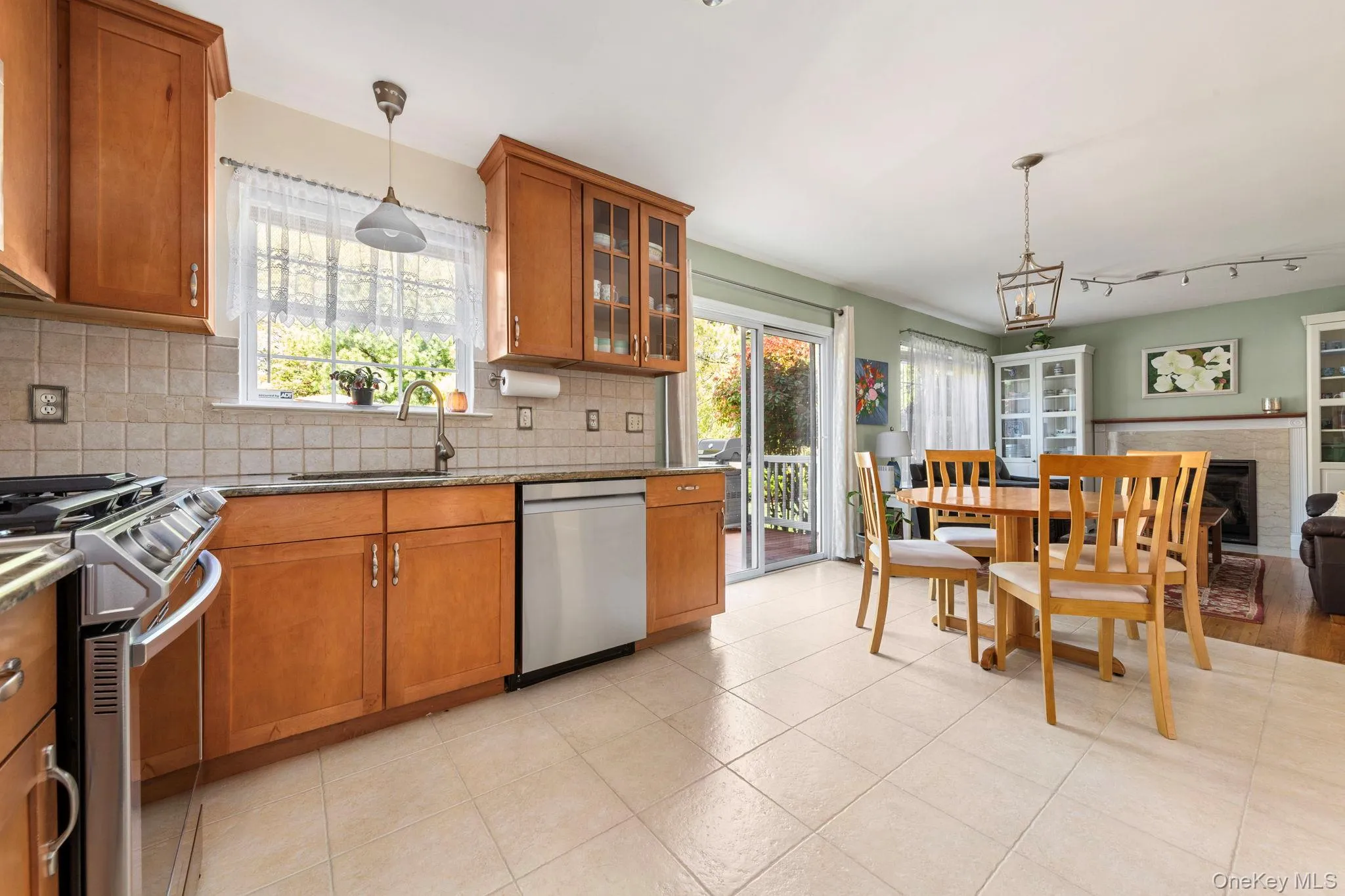 47 Jordan Drive, Brookhaven, NY, 4 Bedrooms Bedrooms, 10 Rooms Rooms,2 BathroomsBathrooms,Residential,For Rent,Jordan,0,1002944 47 Jordan Drive, Brookhaven, NY, 4 Bedrooms Bedrooms, 10 Rooms Rooms,2 BathroomsBathrooms,Residential,For Rent,Jordan,0,1002944