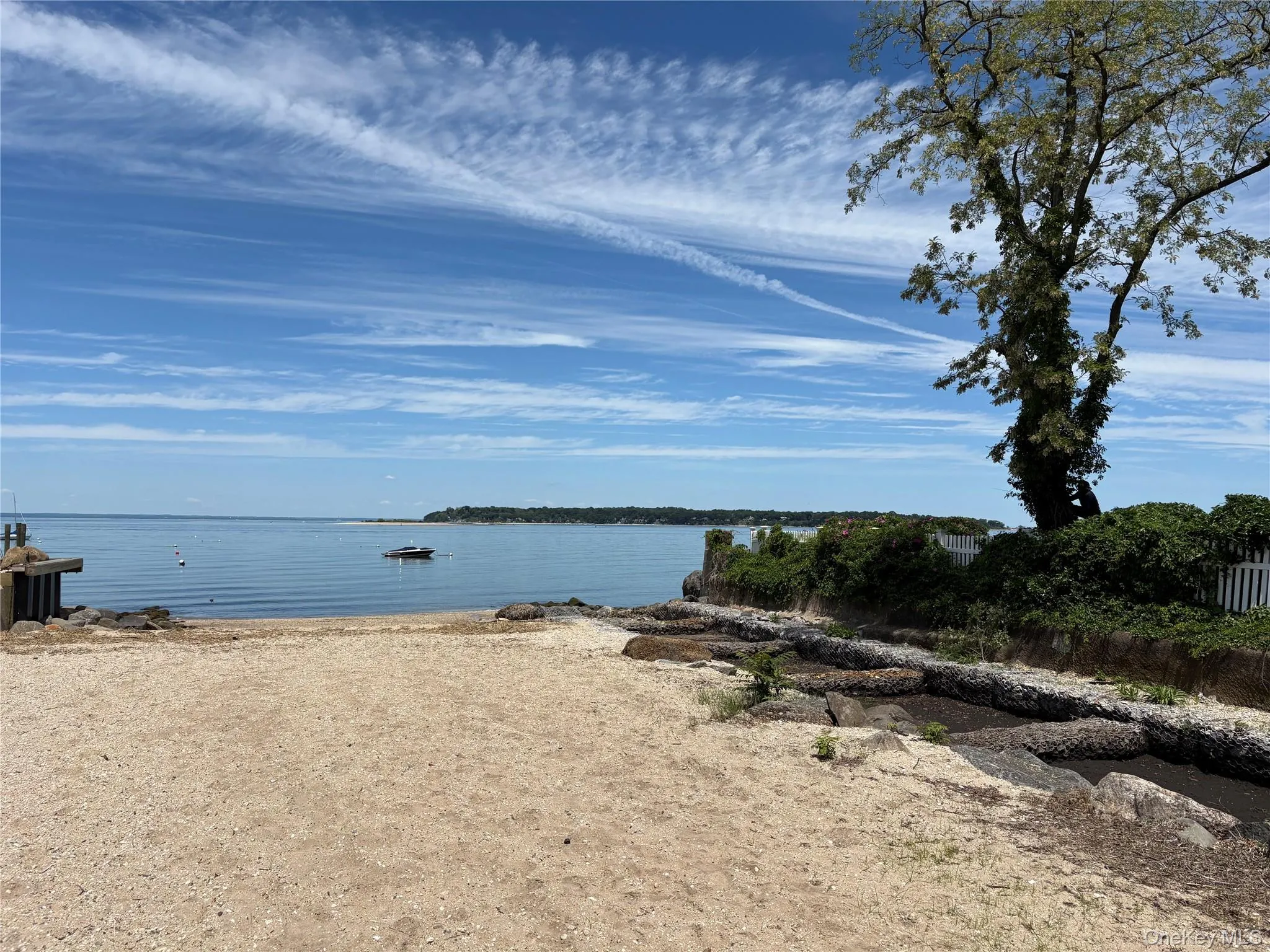 169 Bay Road, Huntington, NY, 3 Bedrooms Bedrooms, 6 Rooms Rooms,2 BathroomsBathrooms,Residential,For Rent,Bay,0,1002949 169 Bay Road, Huntington, NY, 3 Bedrooms Bedrooms, 6 Rooms Rooms,2 BathroomsBathrooms,Residential,For Rent,Bay,0,1002949
