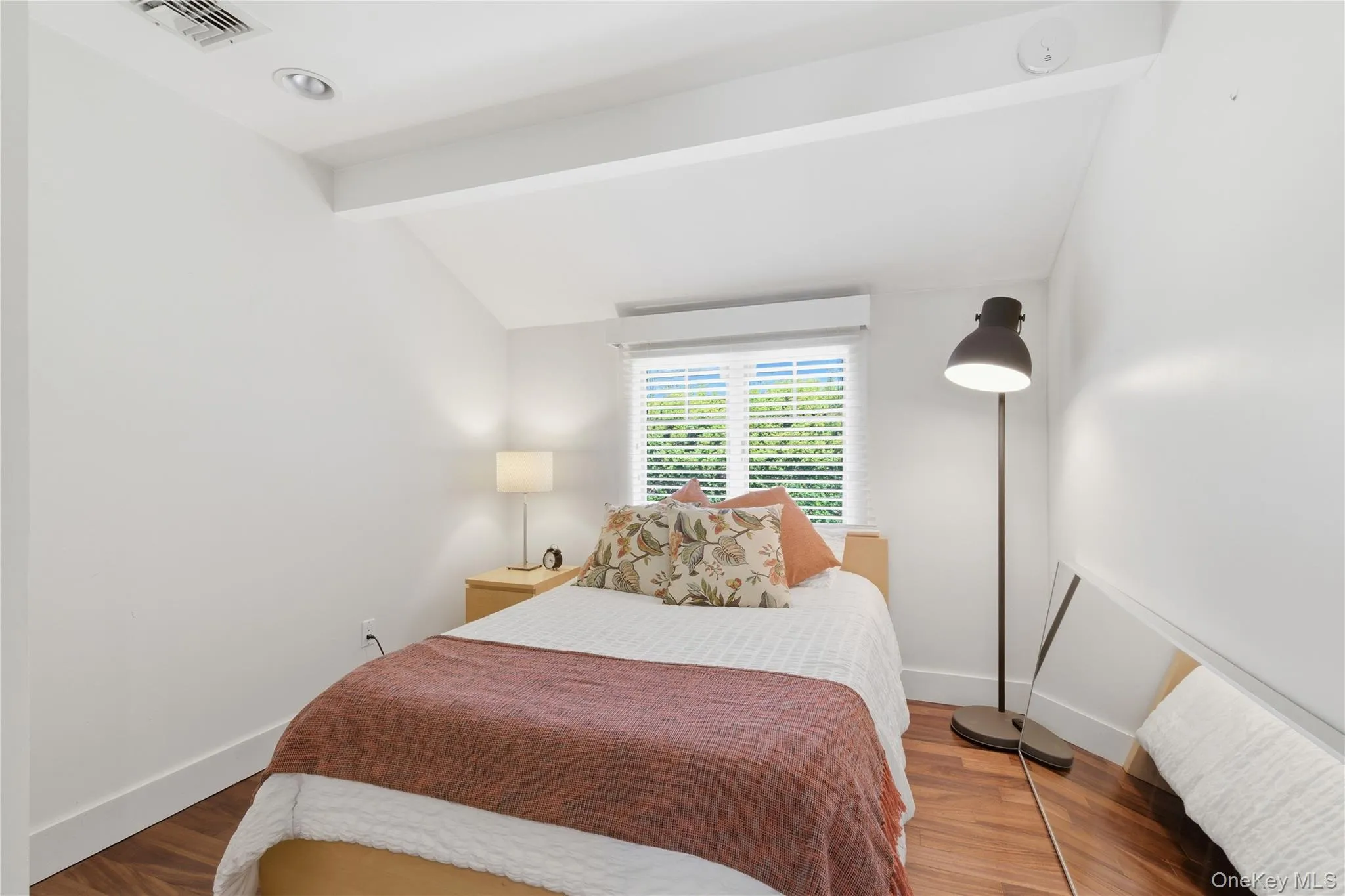 169 Bay Road, Huntington, NY, 3 Bedrooms Bedrooms, 6 Rooms Rooms,2 BathroomsBathrooms,Residential,For Rent,Bay,0,1002949 169 Bay Road, Huntington, NY, 3 Bedrooms Bedrooms, 6 Rooms Rooms,2 BathroomsBathrooms,Residential,For Rent,Bay,0,1002949