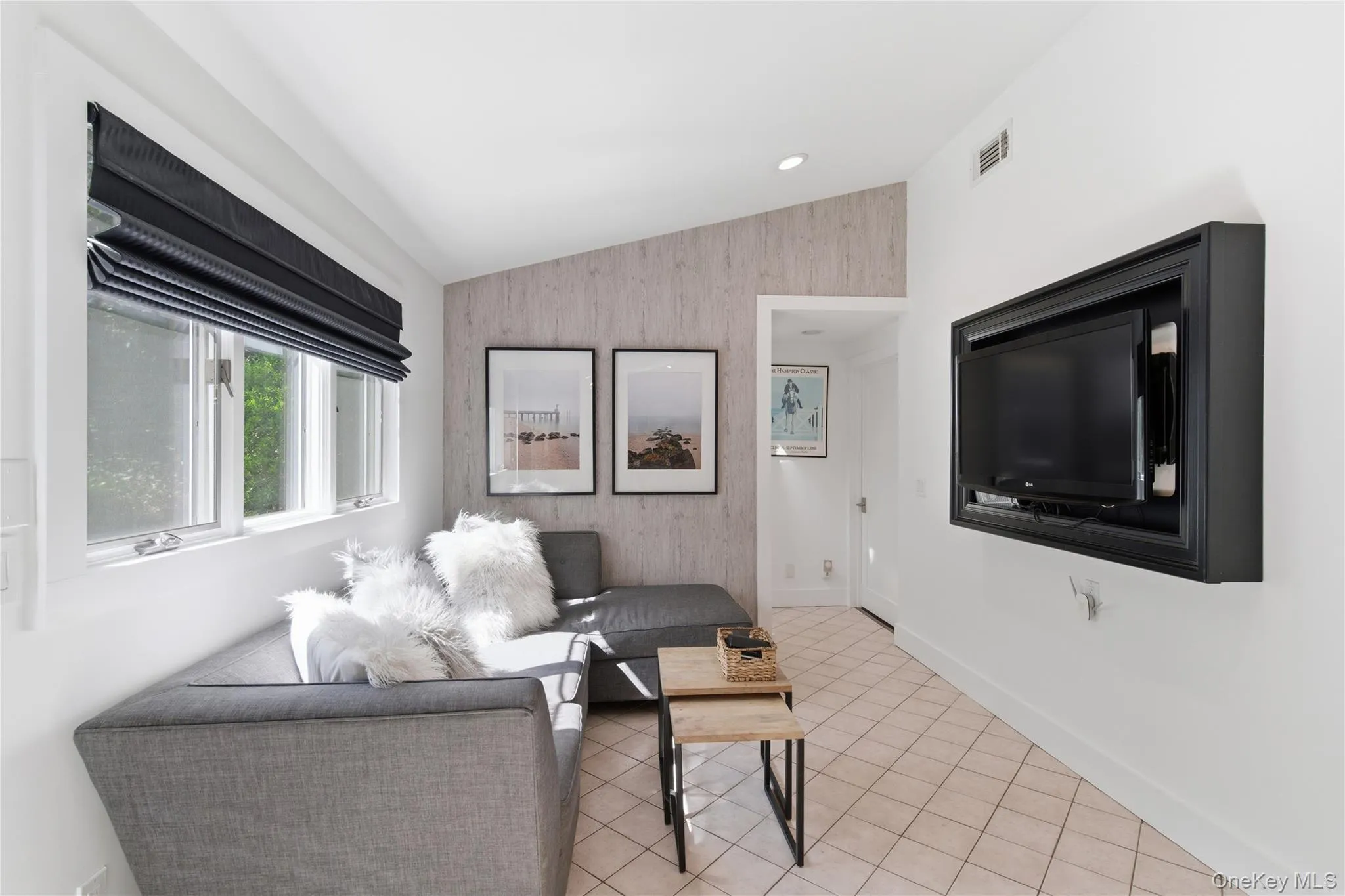 169 Bay Road, Huntington, NY, 3 Bedrooms Bedrooms, 6 Rooms Rooms,2 BathroomsBathrooms,Residential,For Rent,Bay,0,1002949 169 Bay Road, Huntington, NY, 3 Bedrooms Bedrooms, 6 Rooms Rooms,2 BathroomsBathrooms,Residential,For Rent,Bay,0,1002949