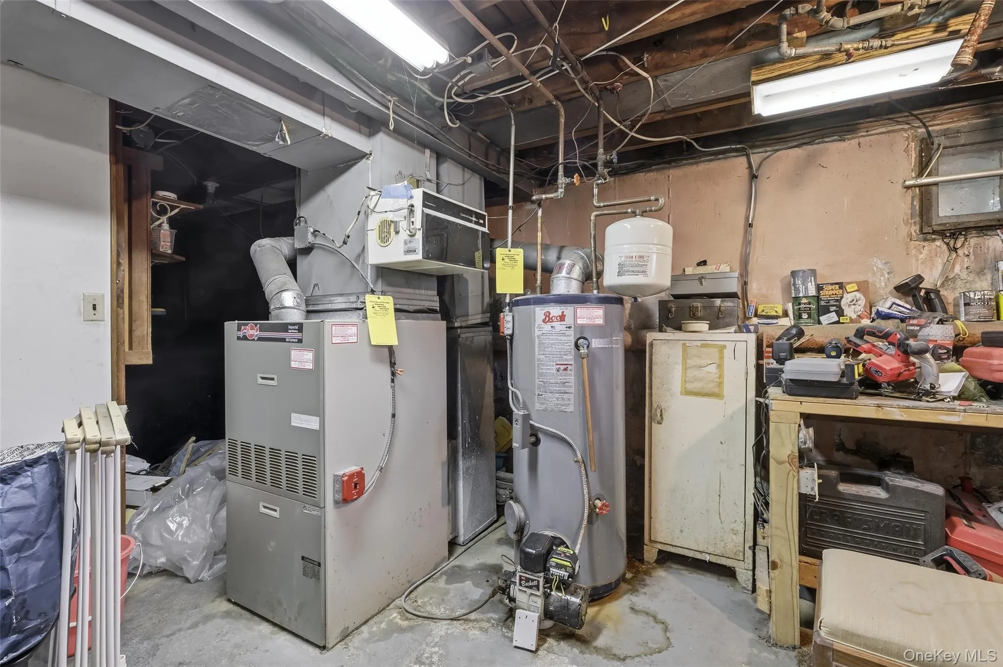 3960 Wellwood Road, Hempstead, NY, 3 Bedrooms Bedrooms, 8 Rooms Rooms,2 BathroomsBathrooms,Residential,For Rent,Wellwood,0,1002955 3960 Wellwood Road, Hempstead, NY, 3 Bedrooms Bedrooms, 8 Rooms Rooms,2 BathroomsBathrooms,Residential,For Rent,Wellwood,0,1002955