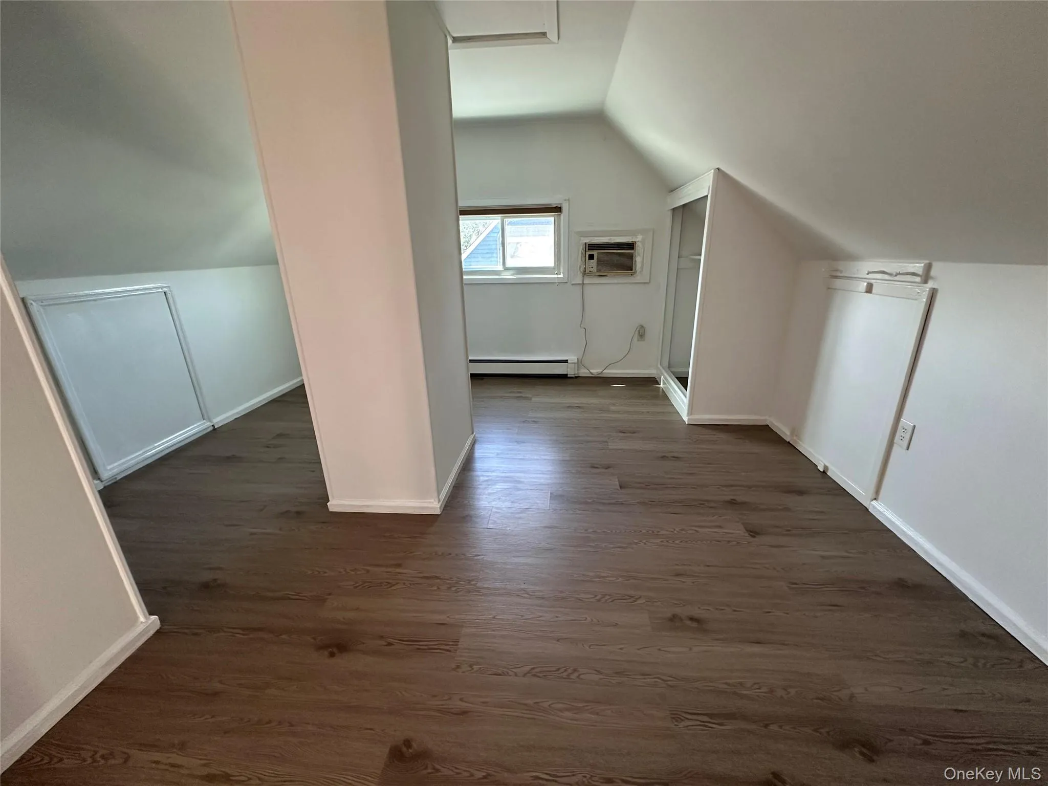 11 Acre Lane, Oyster Bay, NY, 4 Bedrooms Bedrooms, 5 Rooms Rooms,2 BathroomsBathrooms,Residential,For Rent,Acre,0,1002958 11 Acre Lane, Oyster Bay, NY, 4 Bedrooms Bedrooms, 5 Rooms Rooms,2 BathroomsBathrooms,Residential,For Rent,Acre,0,1002958