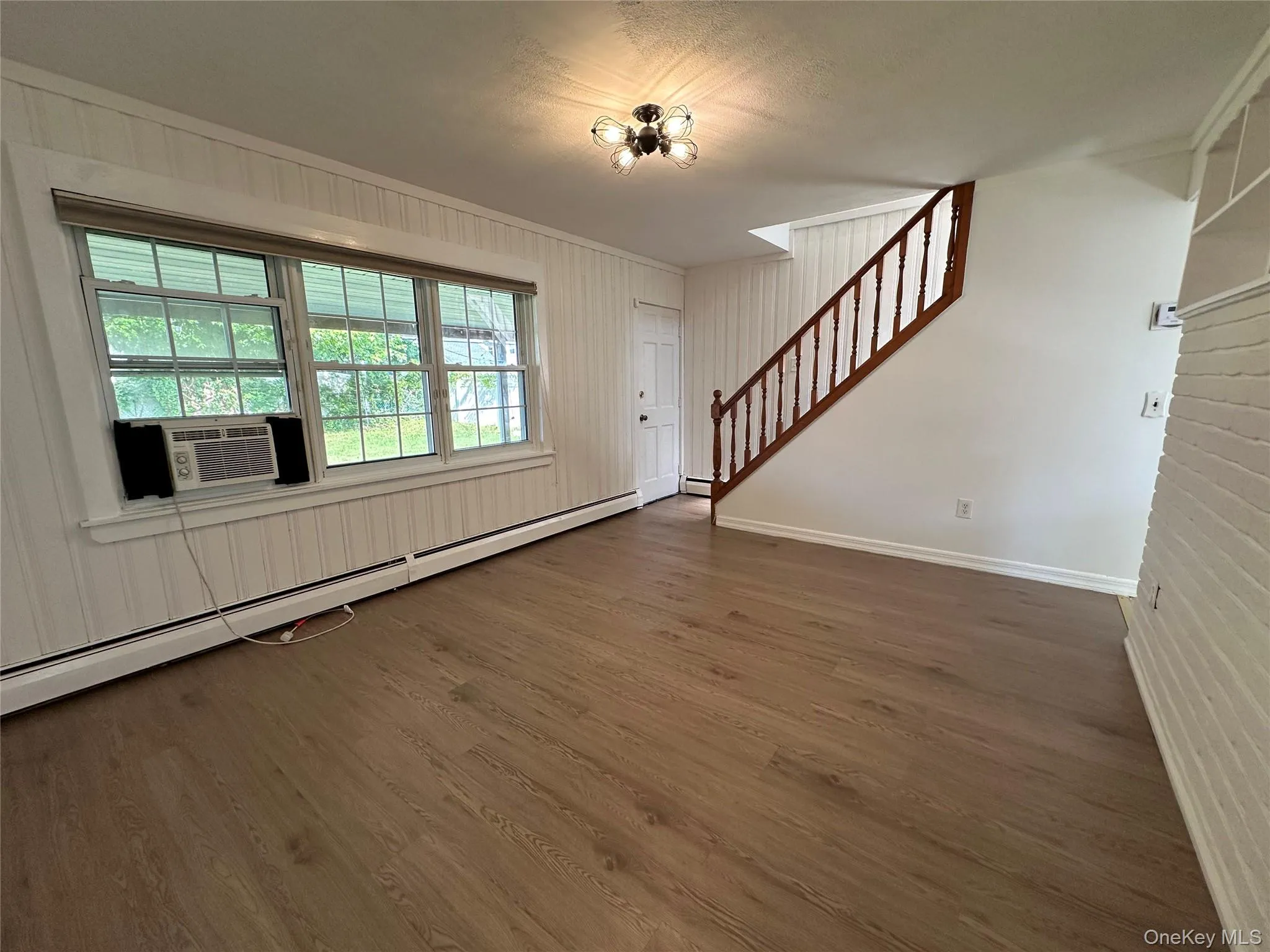 11 Acre Lane, Oyster Bay, NY, 4 Bedrooms Bedrooms, 5 Rooms Rooms,2 BathroomsBathrooms,Residential,For Rent,Acre,0,1002958 11 Acre Lane, Oyster Bay, NY, 4 Bedrooms Bedrooms, 5 Rooms Rooms,2 BathroomsBathrooms,Residential,For Rent,Acre,0,1002958