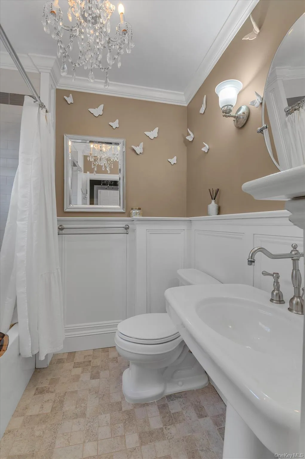 125 Taft Avenue, Long Beach, NY, 3 Bedrooms Bedrooms, 7 Rooms Rooms,2 BathroomsBathrooms,Residential,For Rent,Taft,0,1002963 125 Taft Avenue, Long Beach, NY, 3 Bedrooms Bedrooms, 7 Rooms Rooms,2 BathroomsBathrooms,Residential,For Rent,Taft,0,1002963