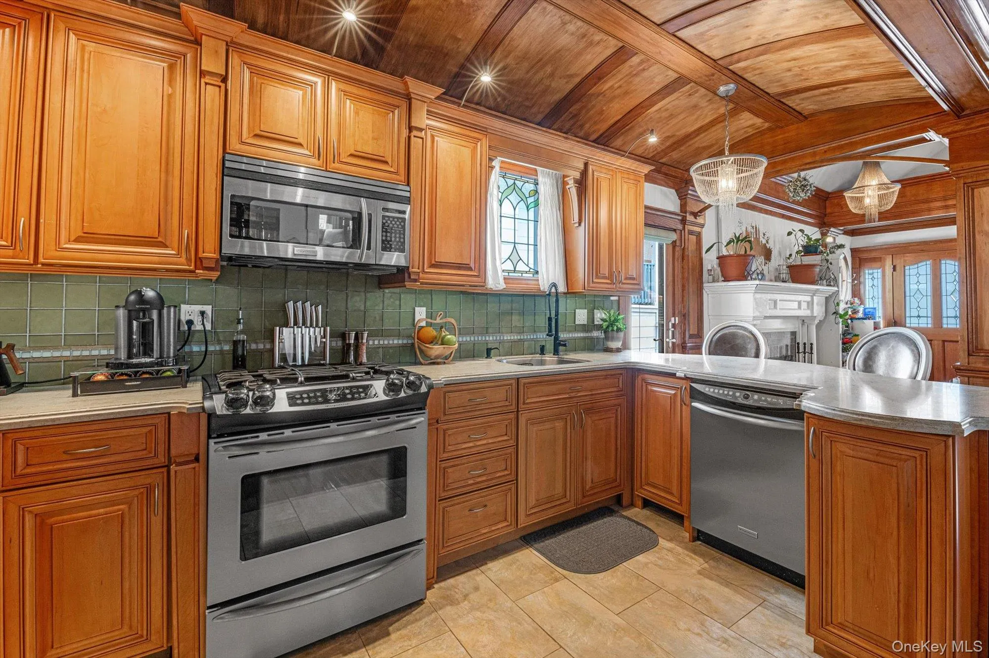 125 Taft Avenue, Long Beach, NY, 3 Bedrooms Bedrooms, 7 Rooms Rooms,2 BathroomsBathrooms,Residential,For Rent,Taft,0,1002963 125 Taft Avenue, Long Beach, NY, 3 Bedrooms Bedrooms, 7 Rooms Rooms,2 BathroomsBathrooms,Residential,For Rent,Taft,0,1002963