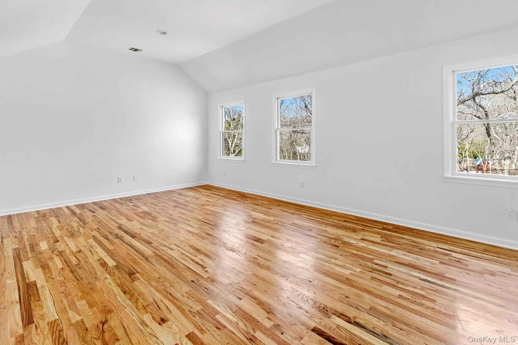 1871 Edwards Avenue, Riverhead, NY, 4 Bedrooms Bedrooms, 10 Rooms Rooms,2 BathroomsBathrooms,Residential Lease,For Rent,Edwards,0,1002966 1871 Edwards Avenue, Riverhead, NY, 4 Bedrooms Bedrooms, 10 Rooms Rooms,2 BathroomsBathrooms,Residential Lease,For Rent,Edwards,0,1002966