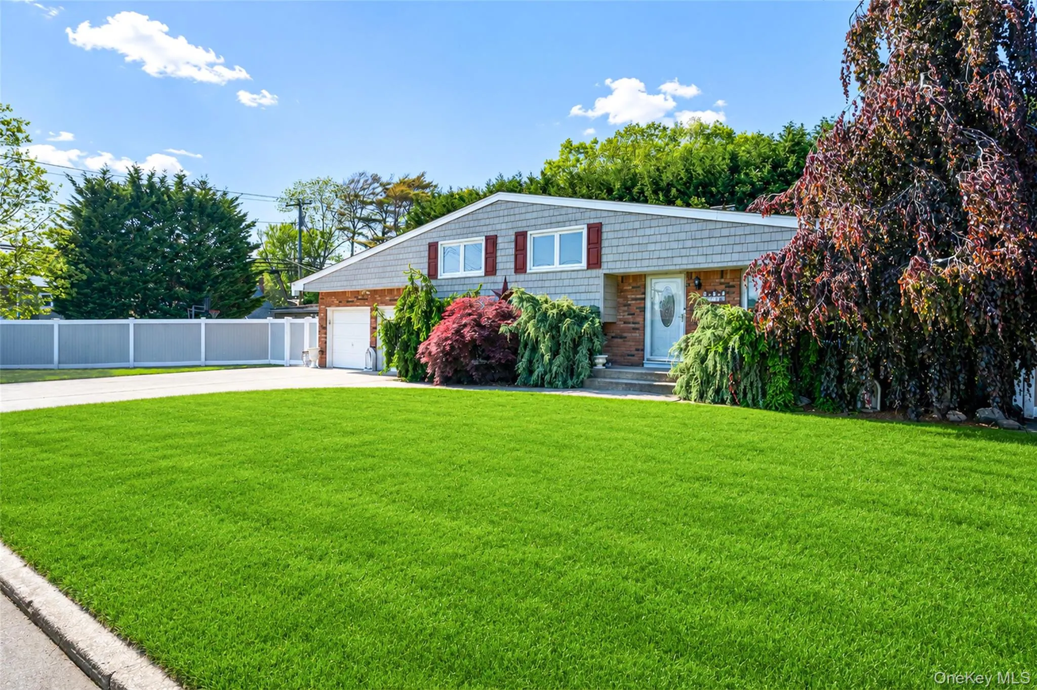 73 Danbury Street, Islip, NY, 4 Bedrooms Bedrooms, 7 Rooms Rooms,2 BathroomsBathrooms,Residential,For Rent,Danbury,0,1002967 73 Danbury Street, Islip, NY, 4 Bedrooms Bedrooms, 7 Rooms Rooms,2 BathroomsBathrooms,Residential,For Rent,Danbury,0,1002967