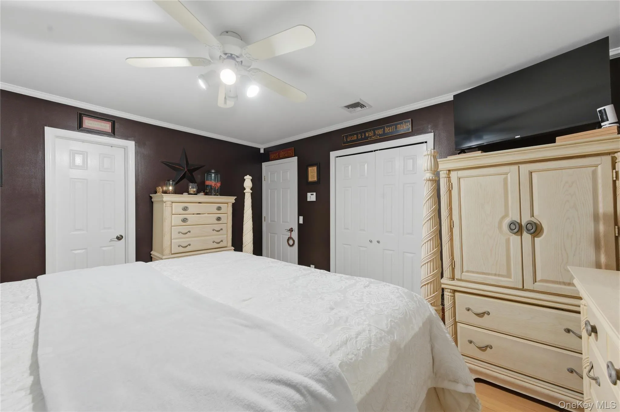 73 Danbury Street, Islip, NY, 4 Bedrooms Bedrooms, 7 Rooms Rooms,2 BathroomsBathrooms,Residential,For Rent,Danbury,0,1002967 73 Danbury Street, Islip, NY, 4 Bedrooms Bedrooms, 7 Rooms Rooms,2 BathroomsBathrooms,Residential,For Rent,Danbury,0,1002967
