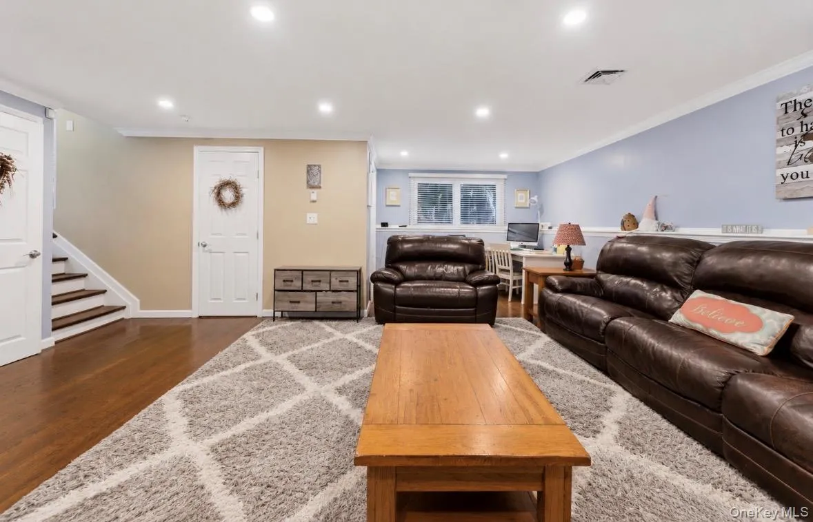 73 Danbury Street, Islip, NY, 4 Bedrooms Bedrooms, 7 Rooms Rooms,2 BathroomsBathrooms,Residential,For Rent,Danbury,0,1002967 73 Danbury Street, Islip, NY, 4 Bedrooms Bedrooms, 7 Rooms Rooms,2 BathroomsBathrooms,Residential,For Rent,Danbury,0,1002967