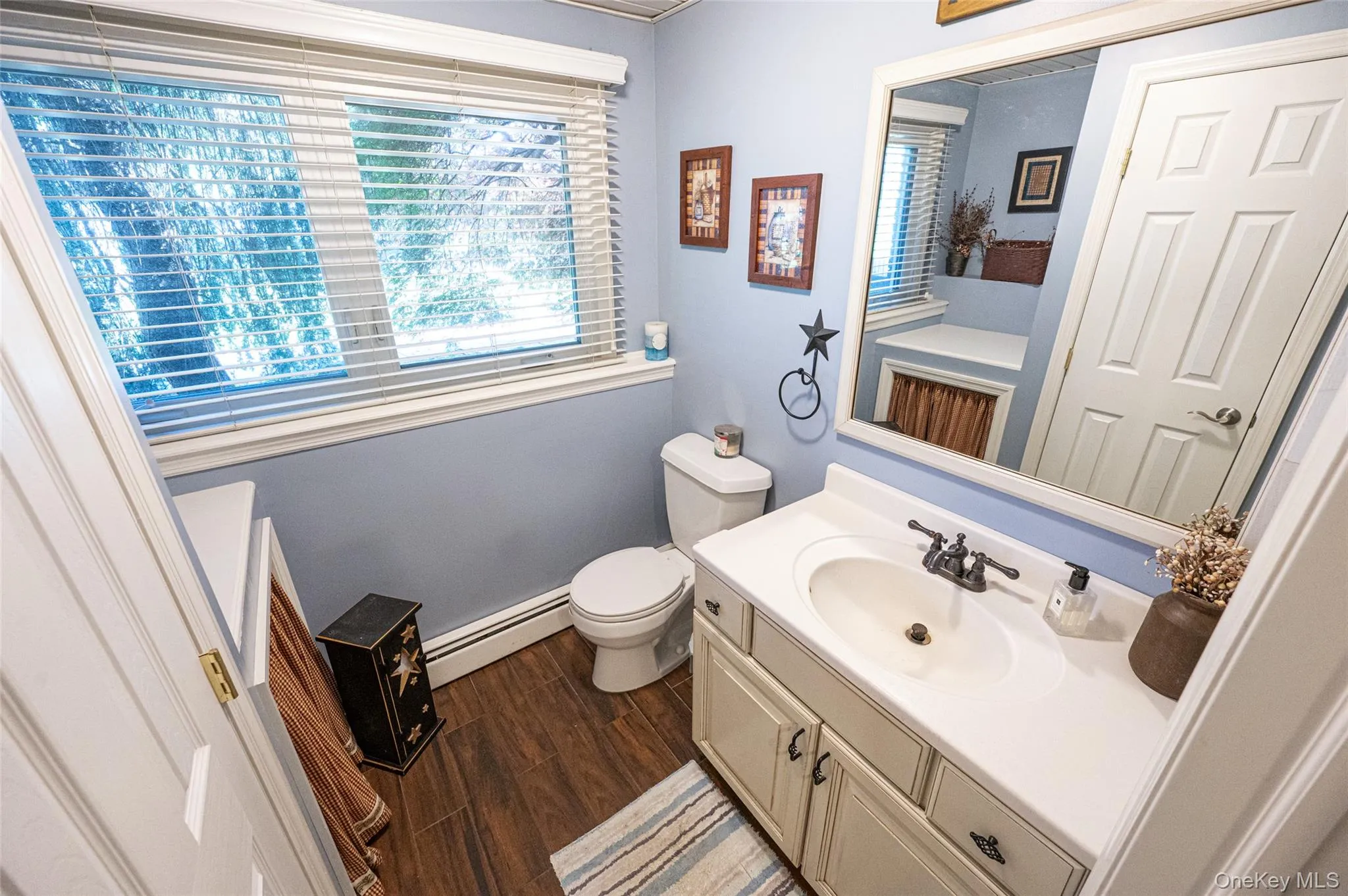 73 Danbury Street, Islip, NY, 4 Bedrooms Bedrooms, 7 Rooms Rooms,2 BathroomsBathrooms,Residential,For Rent,Danbury,0,1002967 73 Danbury Street, Islip, NY, 4 Bedrooms Bedrooms, 7 Rooms Rooms,2 BathroomsBathrooms,Residential,For Rent,Danbury,0,1002967