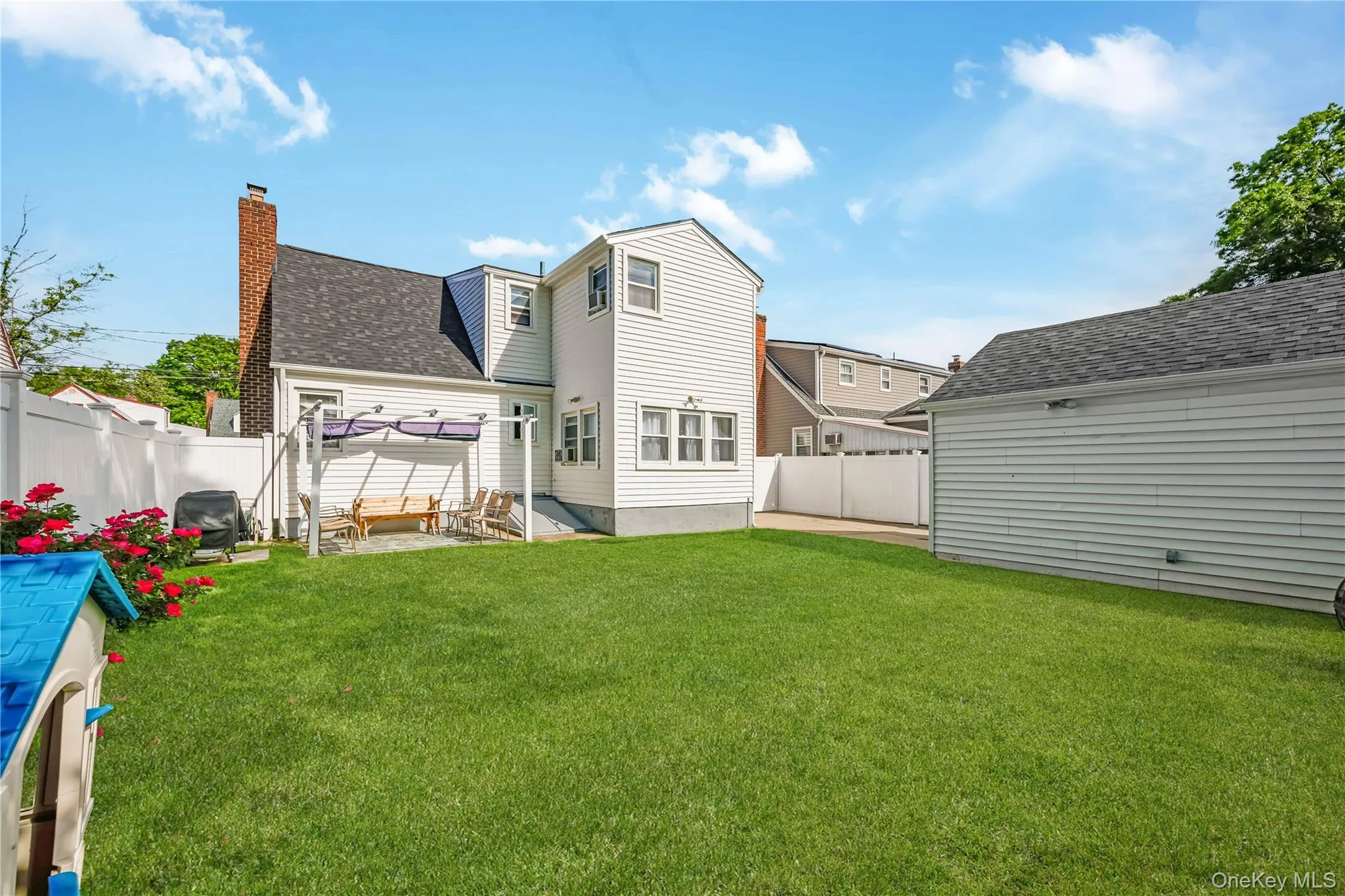 81 Todd Road, Hempstead, NY, 4 Bedrooms Bedrooms, 7 Rooms Rooms,2 BathroomsBathrooms,Residential,For Rent,Todd,0,1002971 81 Todd Road, Hempstead, NY, 4 Bedrooms Bedrooms, 7 Rooms Rooms,2 BathroomsBathrooms,Residential,For Rent,Todd,0,1002971