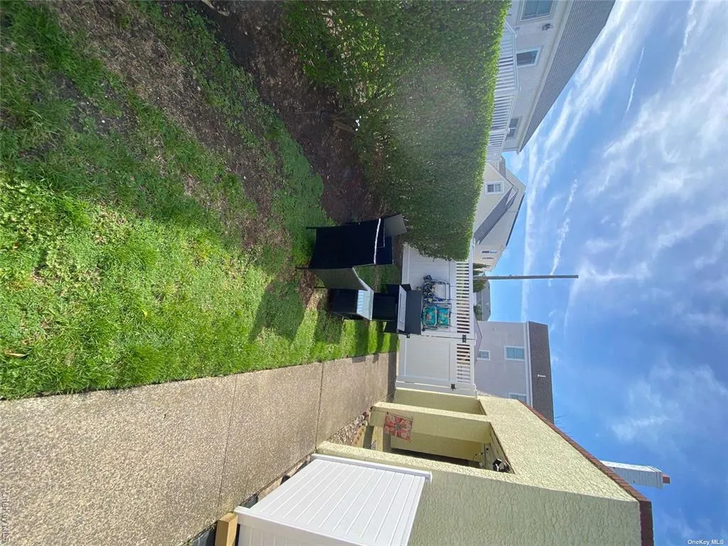 102 Troy Avenue, Hempstead, NY, 2 Bedrooms Bedrooms, 3 Rooms Rooms,2 BathroomsBathrooms,Residential Lease,For Rent,Troy,0,1002973 102 Troy Avenue, Hempstead, NY, 2 Bedrooms Bedrooms, 3 Rooms Rooms,2 BathroomsBathrooms,Residential Lease,For Rent,Troy,0,1002973