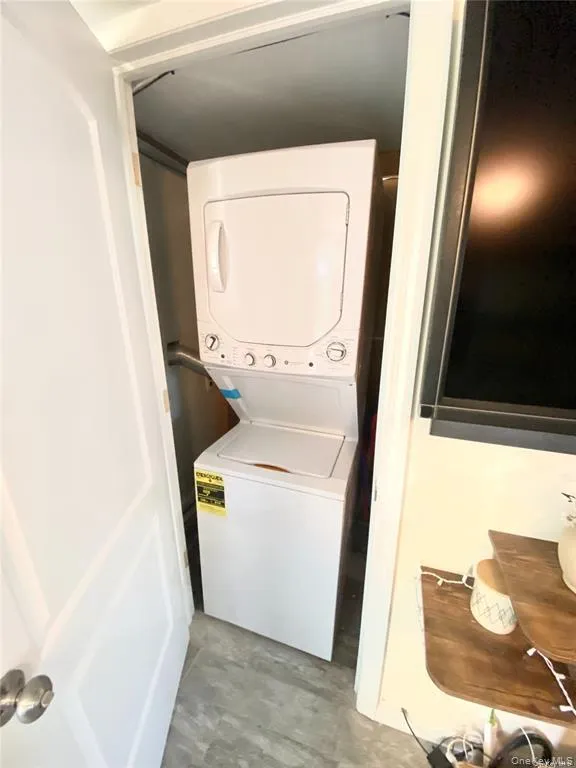 102 Troy Avenue, Hempstead, NY, 2 Bedrooms Bedrooms, 3 Rooms Rooms,2 BathroomsBathrooms,Residential Lease,For Rent,Troy,0,1002973 102 Troy Avenue, Hempstead, NY, 2 Bedrooms Bedrooms, 3 Rooms Rooms,2 BathroomsBathrooms,Residential Lease,For Rent,Troy,0,1002973
