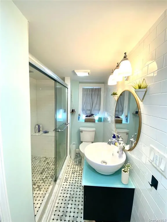 102 Troy Avenue, Hempstead, NY, 2 Bedrooms Bedrooms, 3 Rooms Rooms,2 BathroomsBathrooms,Residential Lease,For Rent,Troy,0,1002973 102 Troy Avenue, Hempstead, NY, 2 Bedrooms Bedrooms, 3 Rooms Rooms,2 BathroomsBathrooms,Residential Lease,For Rent,Troy,0,1002973