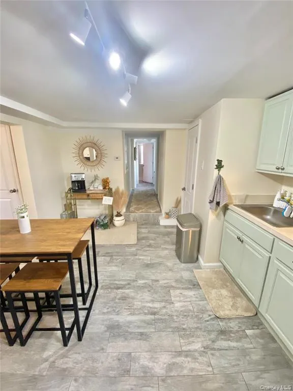 102 Troy Avenue, Hempstead, NY, 2 Bedrooms Bedrooms, 3 Rooms Rooms,2 BathroomsBathrooms,Residential Lease,For Rent,Troy,0,1002973 102 Troy Avenue, Hempstead, NY, 2 Bedrooms Bedrooms, 3 Rooms Rooms,2 BathroomsBathrooms,Residential Lease,For Rent,Troy,0,1002973