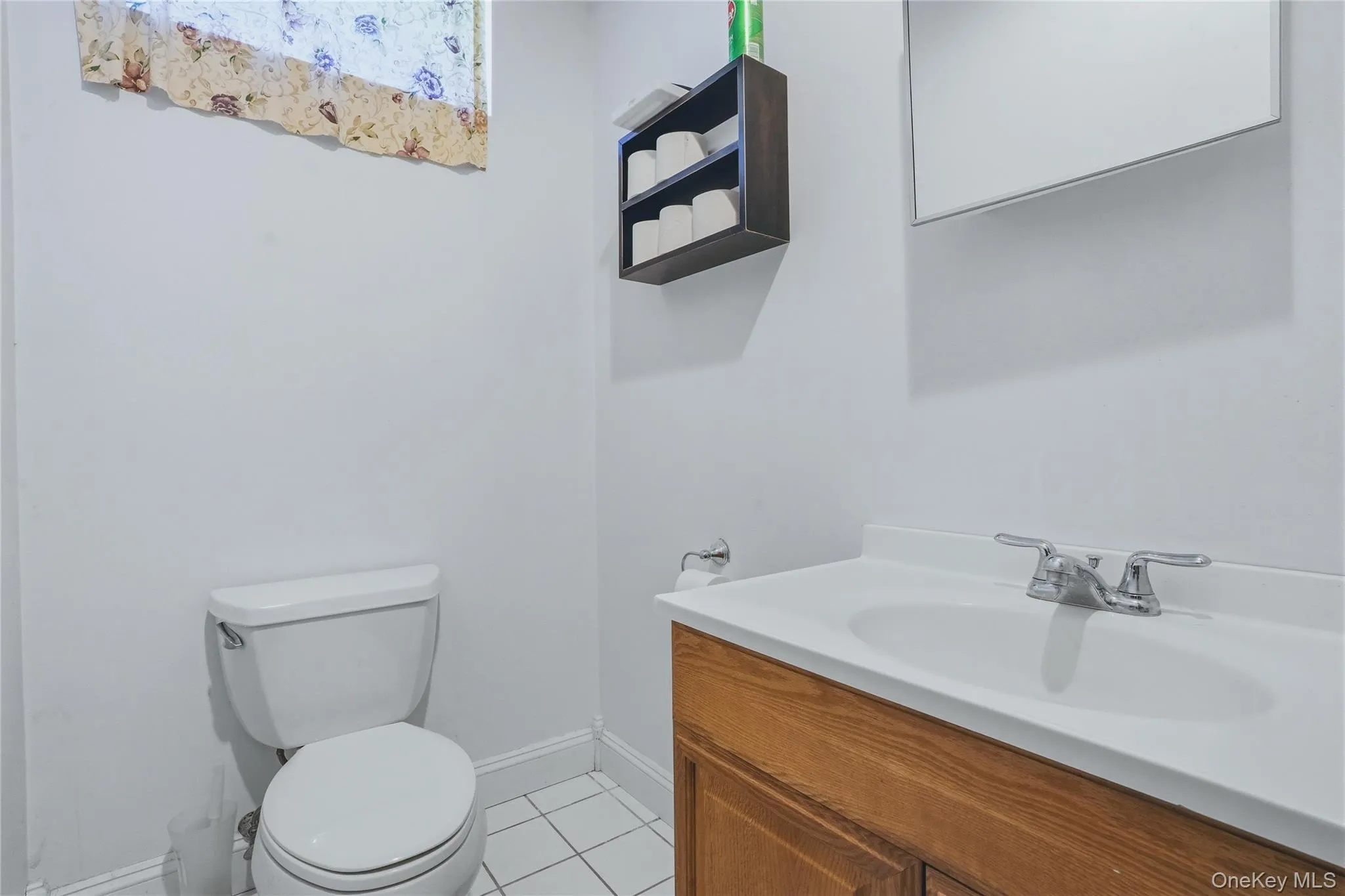 24 Parsonage Street, Rhinebeck, NY, 3 Bedrooms Bedrooms, 6 Rooms Rooms,2 BathroomsBathrooms,Residential,For Rent,Parsonage,0,1002974 24 Parsonage Street, Rhinebeck, NY, 3 Bedrooms Bedrooms, 6 Rooms Rooms,2 BathroomsBathrooms,Residential,For Rent,Parsonage,0,1002974