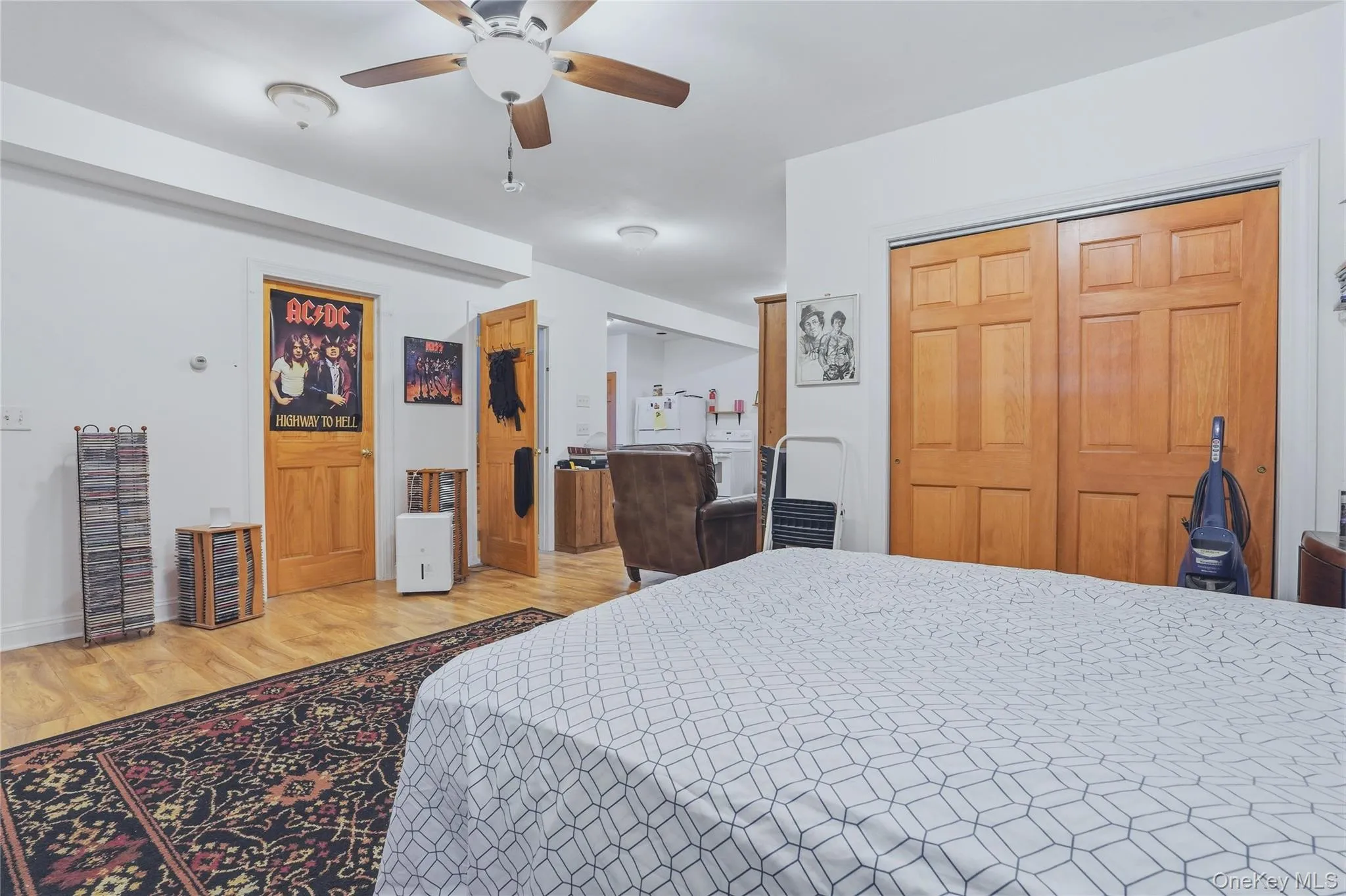 24 Parsonage Street, Rhinebeck, NY, 3 Bedrooms Bedrooms, 6 Rooms Rooms,2 BathroomsBathrooms,Residential,For Rent,Parsonage,0,1002974 24 Parsonage Street, Rhinebeck, NY, 3 Bedrooms Bedrooms, 6 Rooms Rooms,2 BathroomsBathrooms,Residential,For Rent,Parsonage,0,1002974