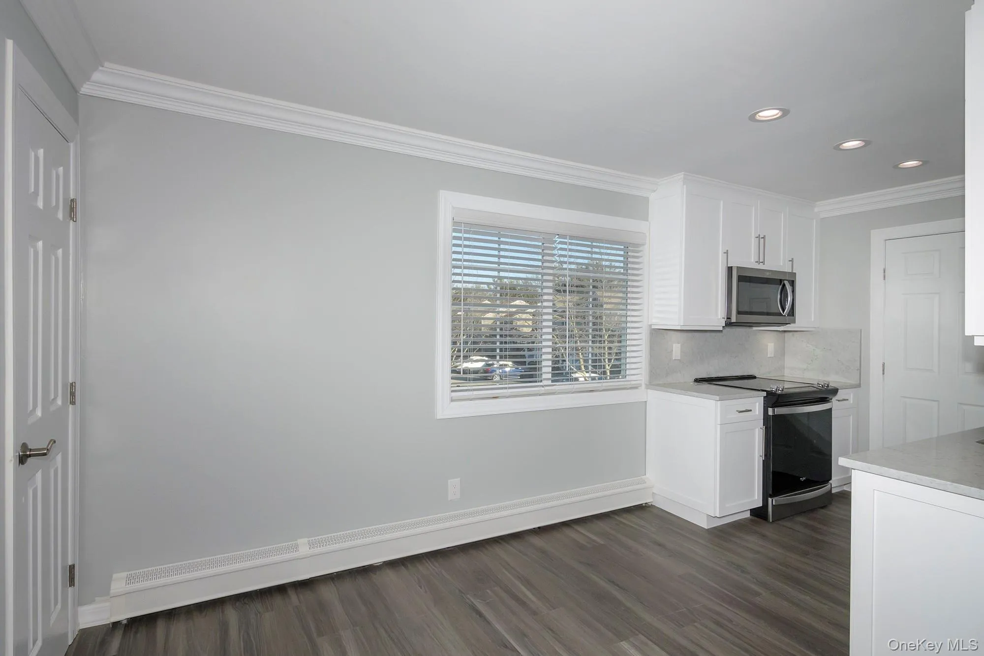 2 Victorian Court, Brookhaven, NY, 2 Bedrooms Bedrooms, 6 Rooms Rooms,2 BathroomsBathrooms,Residential Lease,For Rent,Victorian,0,1002975 2 Victorian Court, Brookhaven, NY, 2 Bedrooms Bedrooms, 6 Rooms Rooms,2 BathroomsBathrooms,Residential Lease,For Rent,Victorian,0,1002975