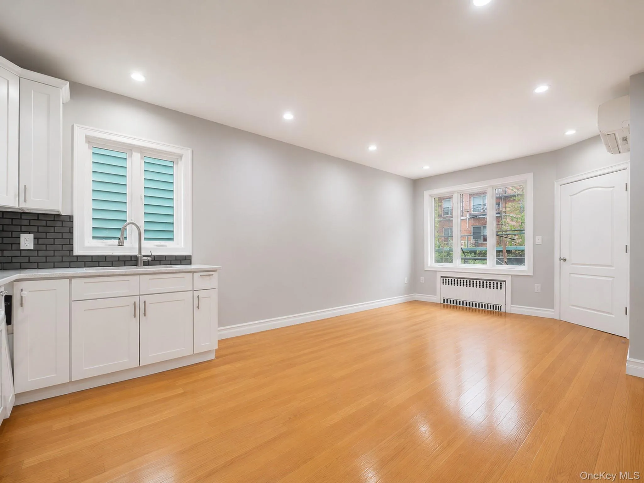 6324 Saunders Street, New York, NY, 4 Bedrooms Bedrooms, 10 Rooms Rooms,3 BathroomsBathrooms,Residential,For Rent,Saunders,0,1002979 6324 Saunders Street, New York, NY, 4 Bedrooms Bedrooms, 10 Rooms Rooms,3 BathroomsBathrooms,Residential,For Rent,Saunders,0,1002979