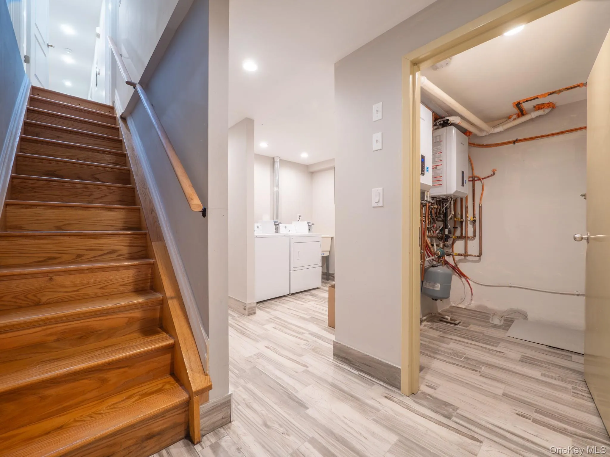 6324 Saunders Street, New York, NY, 4 Bedrooms Bedrooms, 10 Rooms Rooms,3 BathroomsBathrooms,Residential,For Rent,Saunders,0,1002979 6324 Saunders Street, New York, NY, 4 Bedrooms Bedrooms, 10 Rooms Rooms,3 BathroomsBathrooms,Residential,For Rent,Saunders,0,1002979