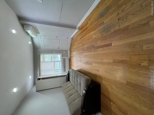 6324 Saunders Street, New York, NY, 4 Bedrooms Bedrooms, 10 Rooms Rooms,3 BathroomsBathrooms,Residential Sale,For Rent,Saunders,0,1002979 6324 Saunders Street, New York, NY, 4 Bedrooms Bedrooms, 10 Rooms Rooms,3 BathroomsBathrooms,Residential Sale,For Rent,Saunders,0,1002979