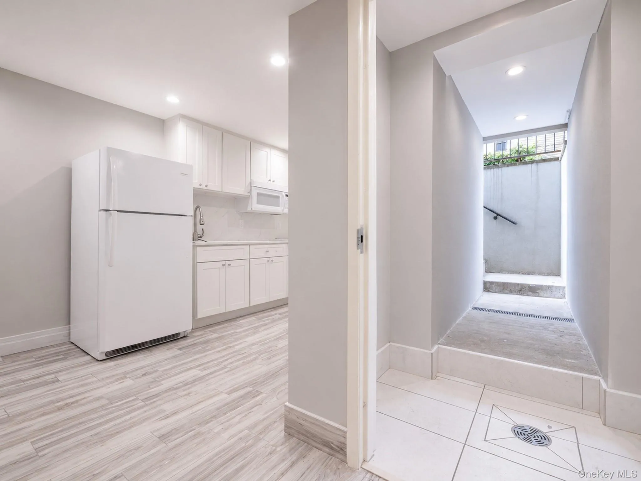6324 Saunders Street, New York, NY, 4 Bedrooms Bedrooms, 10 Rooms Rooms,3 BathroomsBathrooms,Residential,For Rent,Saunders,0,1002979 6324 Saunders Street, New York, NY, 4 Bedrooms Bedrooms, 10 Rooms Rooms,3 BathroomsBathrooms,Residential,For Rent,Saunders,0,1002979