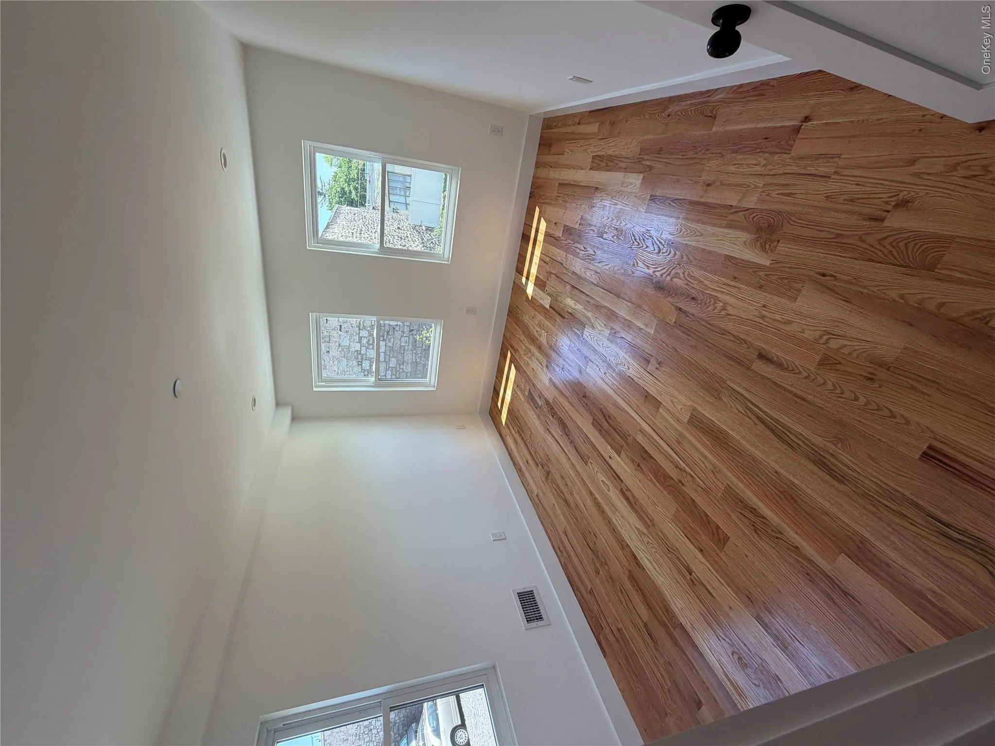 342 E234th Street, New York, NY, 3 Bedrooms Bedrooms, 7 Rooms Rooms,2 BathroomsBathrooms,Residential Lease,For Rent,E234th,0,1002981 342 E234th Street, New York, NY, 3 Bedrooms Bedrooms, 7 Rooms Rooms,2 BathroomsBathrooms,Residential Lease,For Rent,E234th,0,1002981